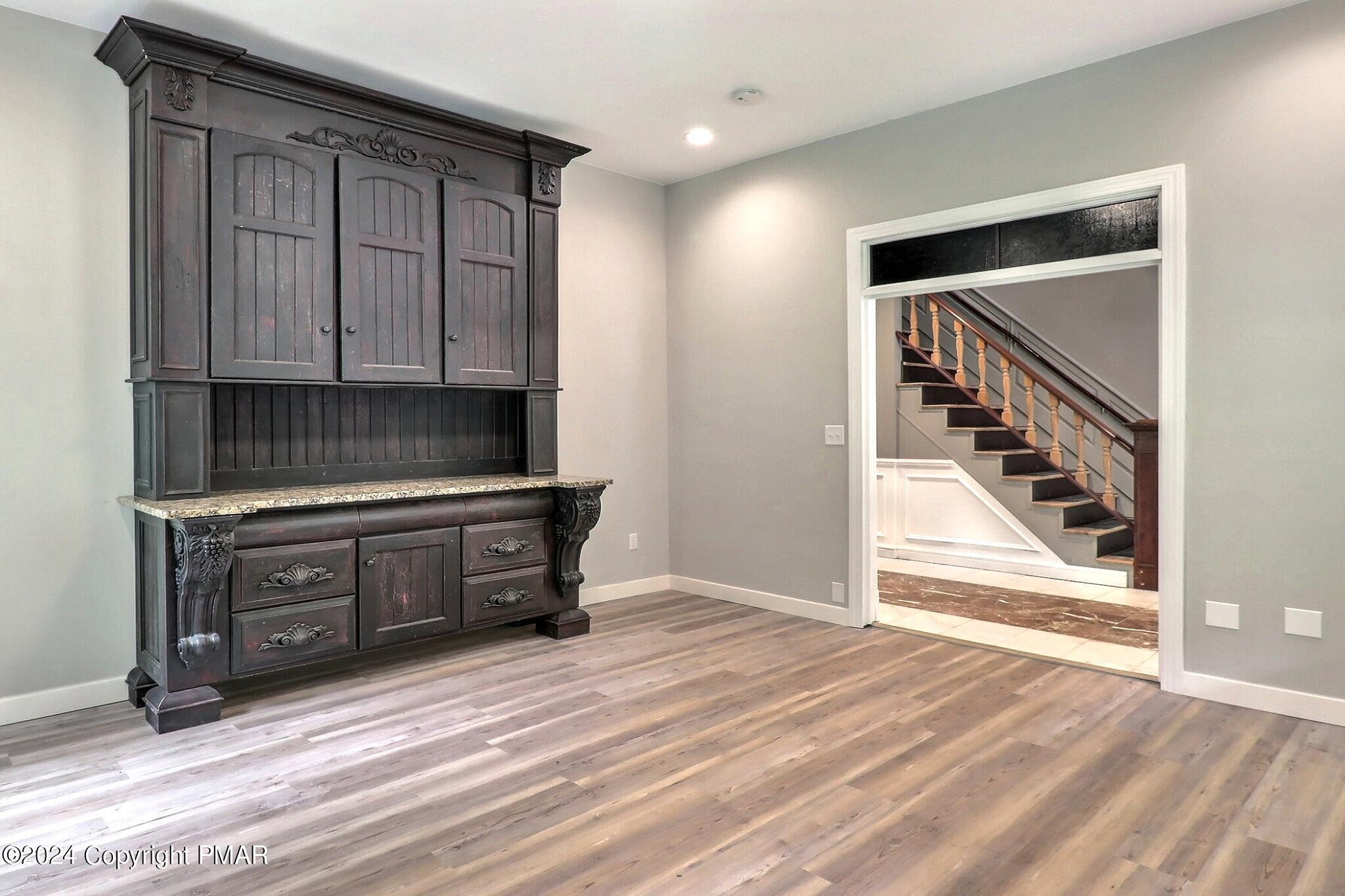 333 Merwinsburg Road