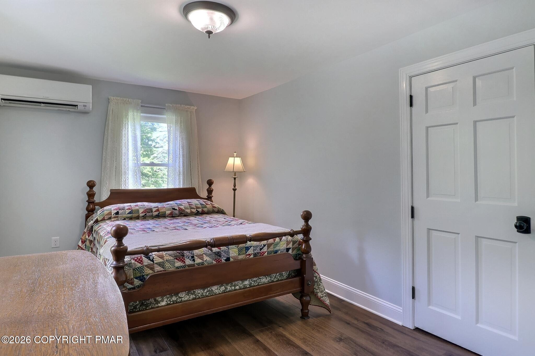 5185 Rolling Hills Road