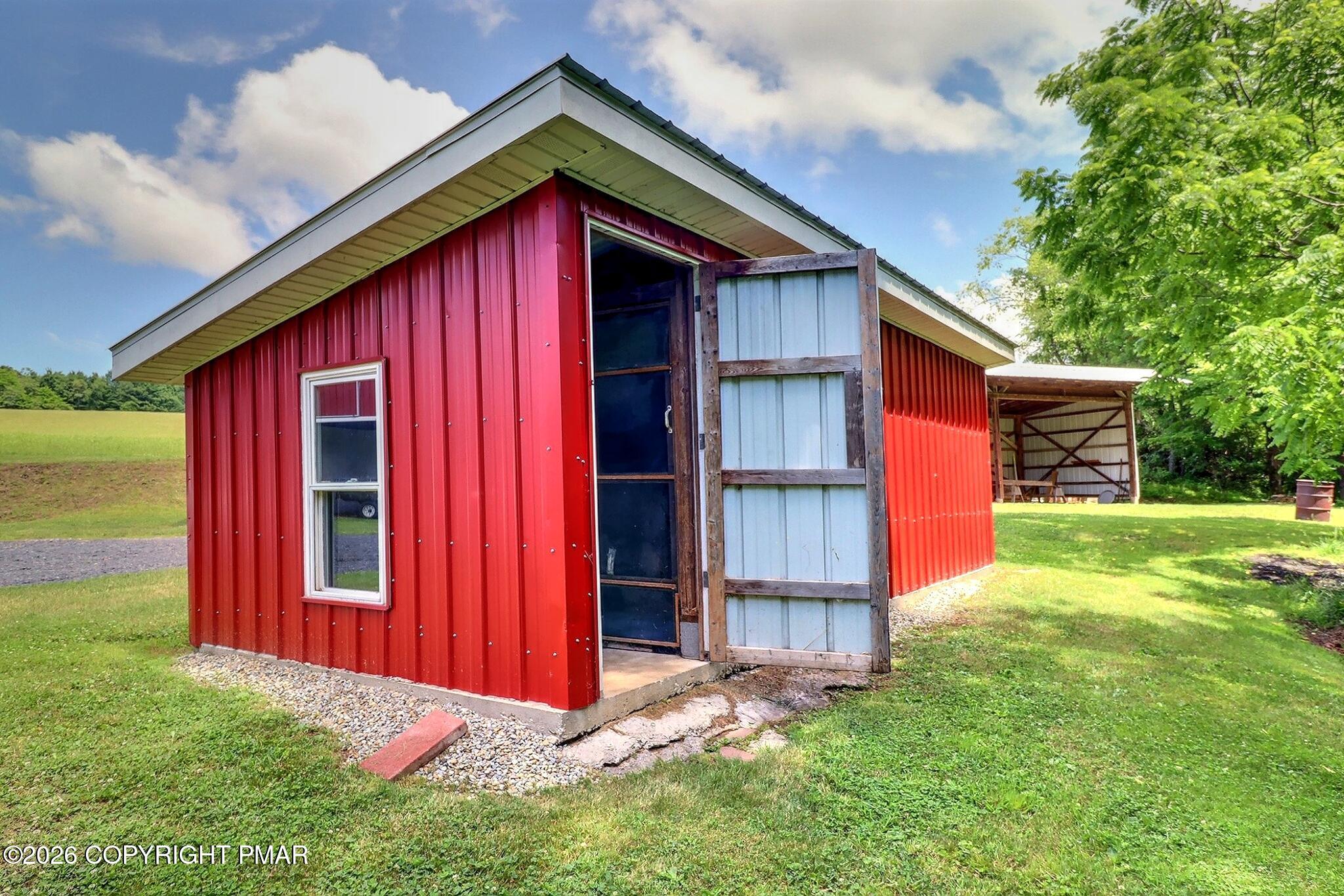 5185 Rolling Hills Road