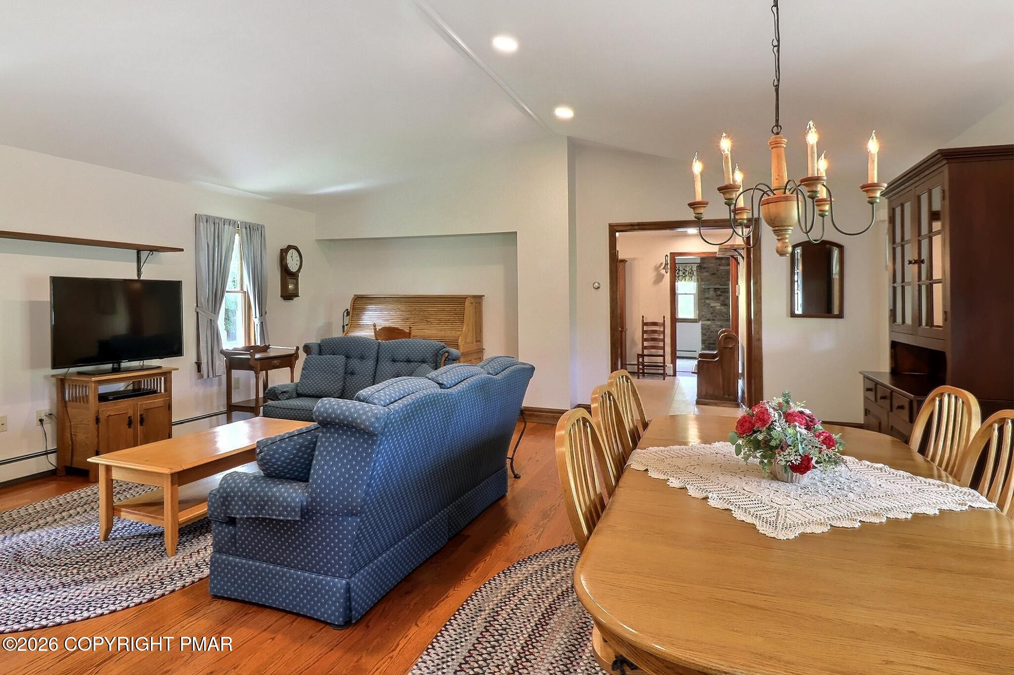 5185 Rolling Hills Road