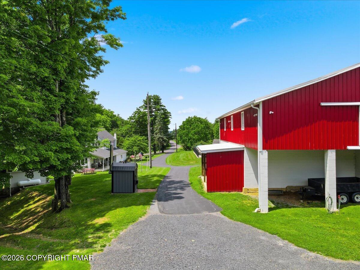 5185 Rolling Hills Road
