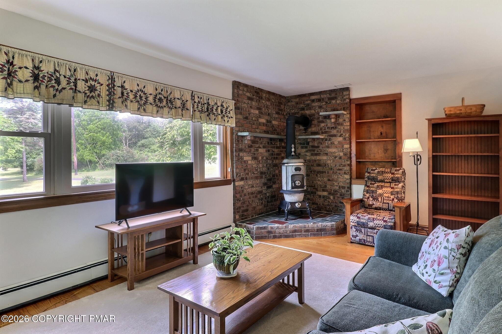 5185 Rolling Hills Road