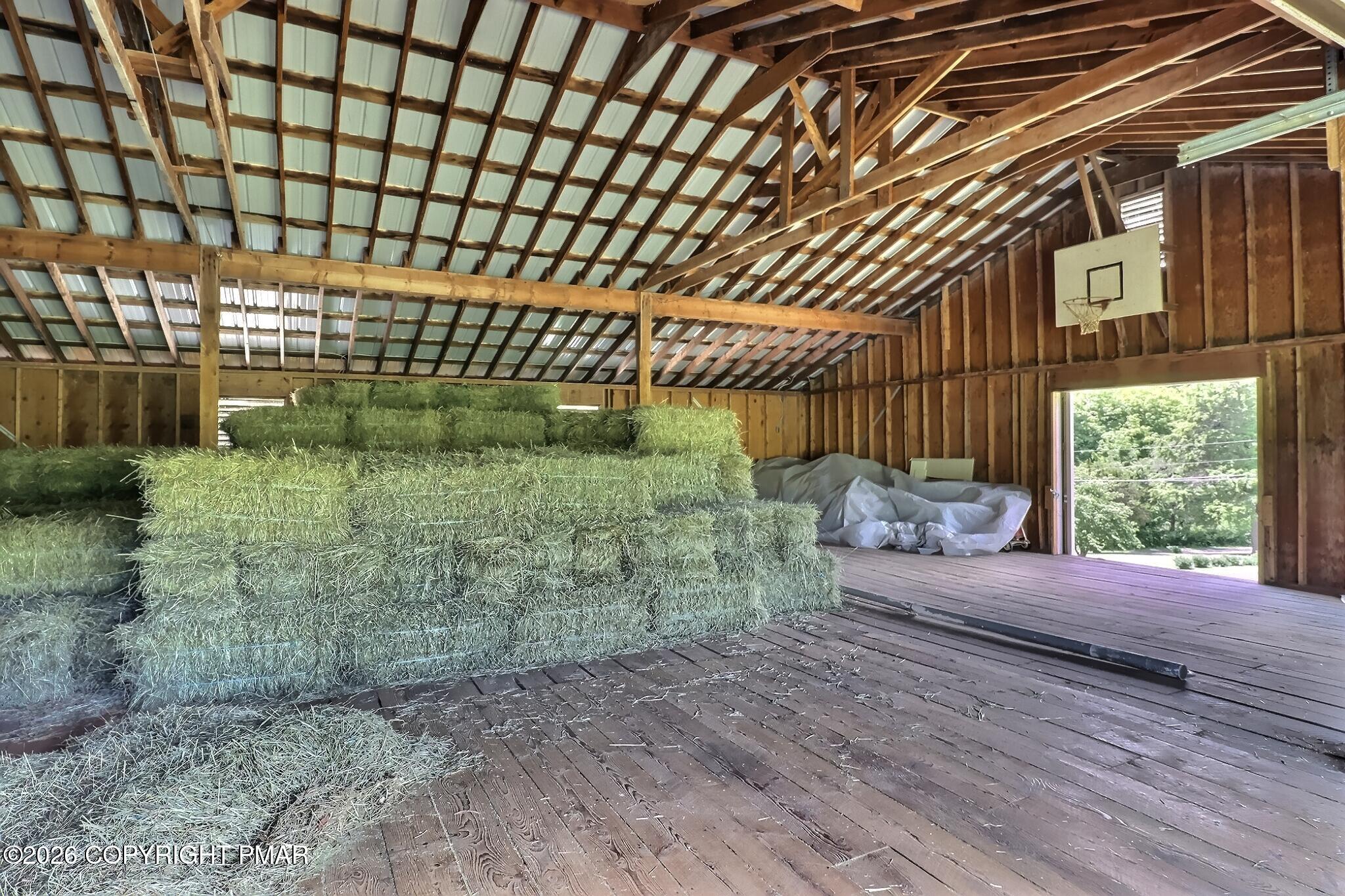 5185 Rolling Hills Road