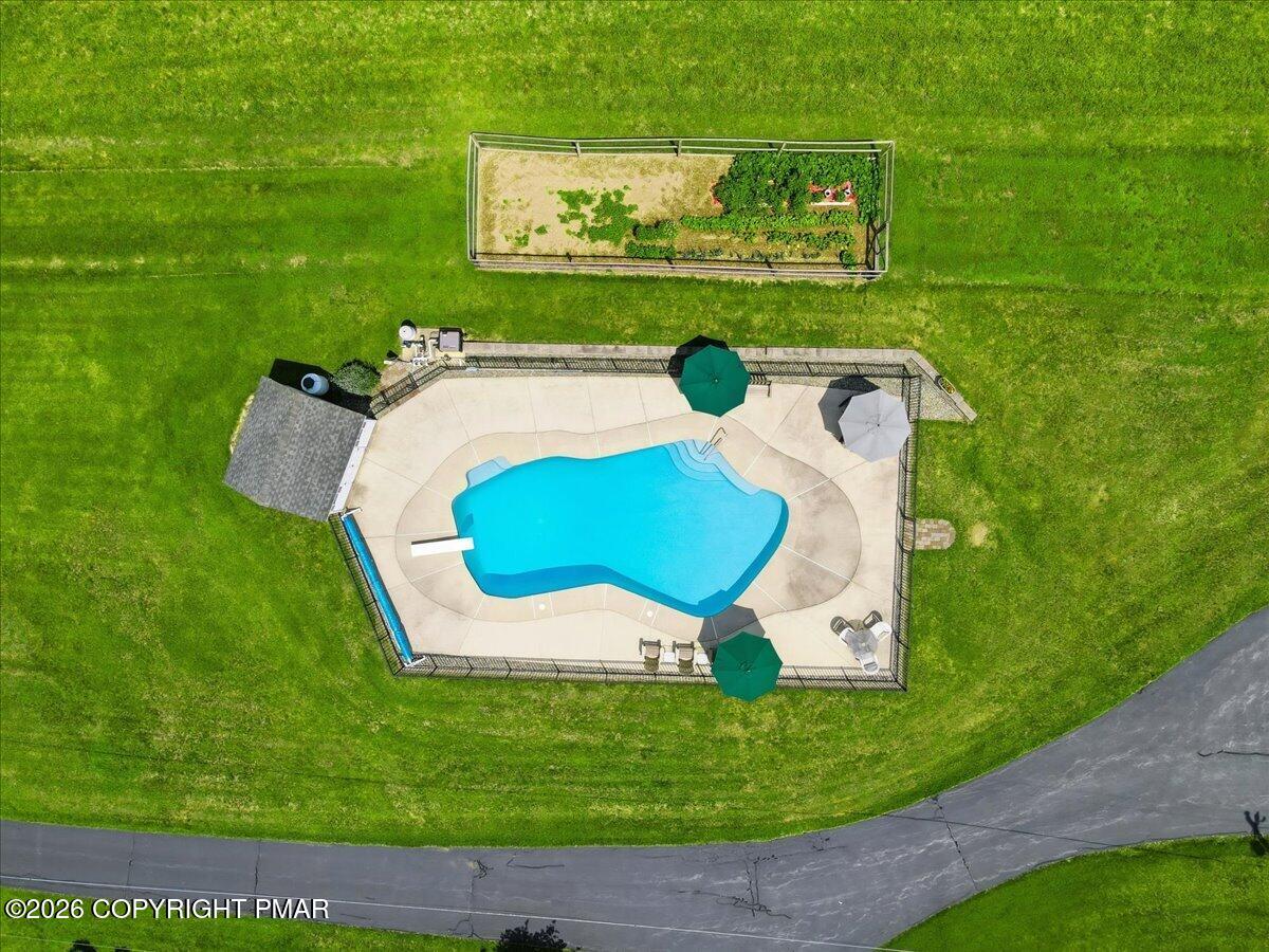 5185 Rolling Hills Road