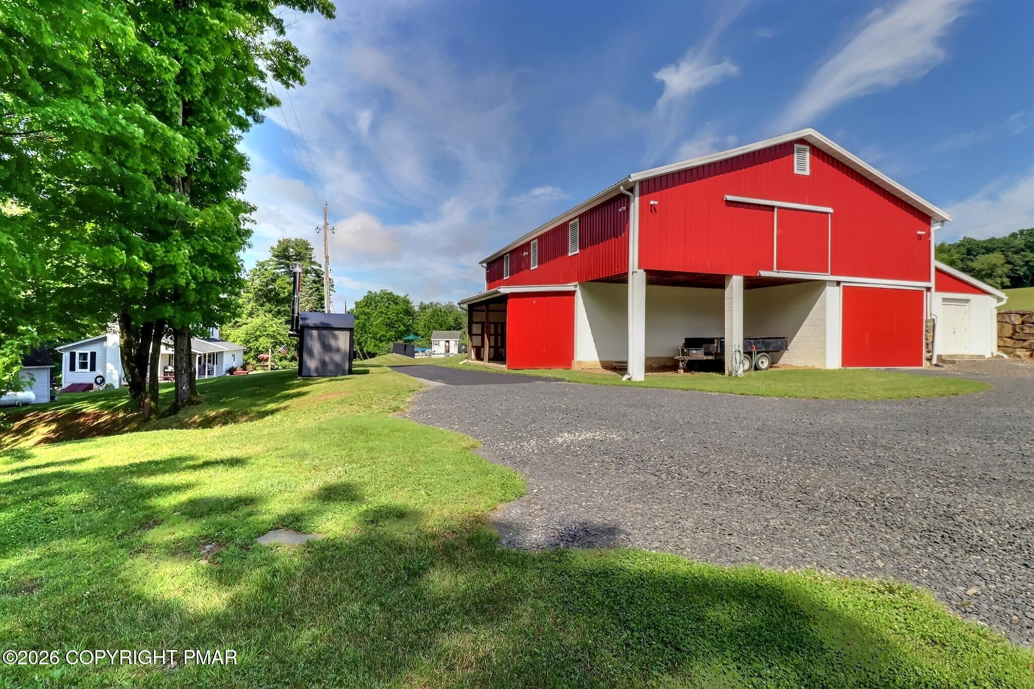 5185 Rolling Hills Road