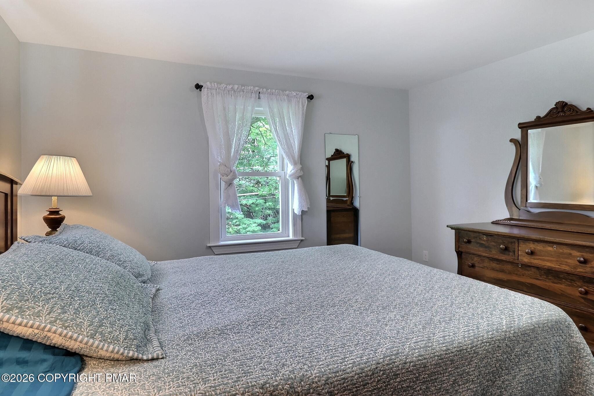 5185 Rolling Hills Road