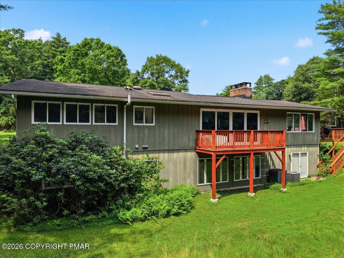 787 Polk Valley Road