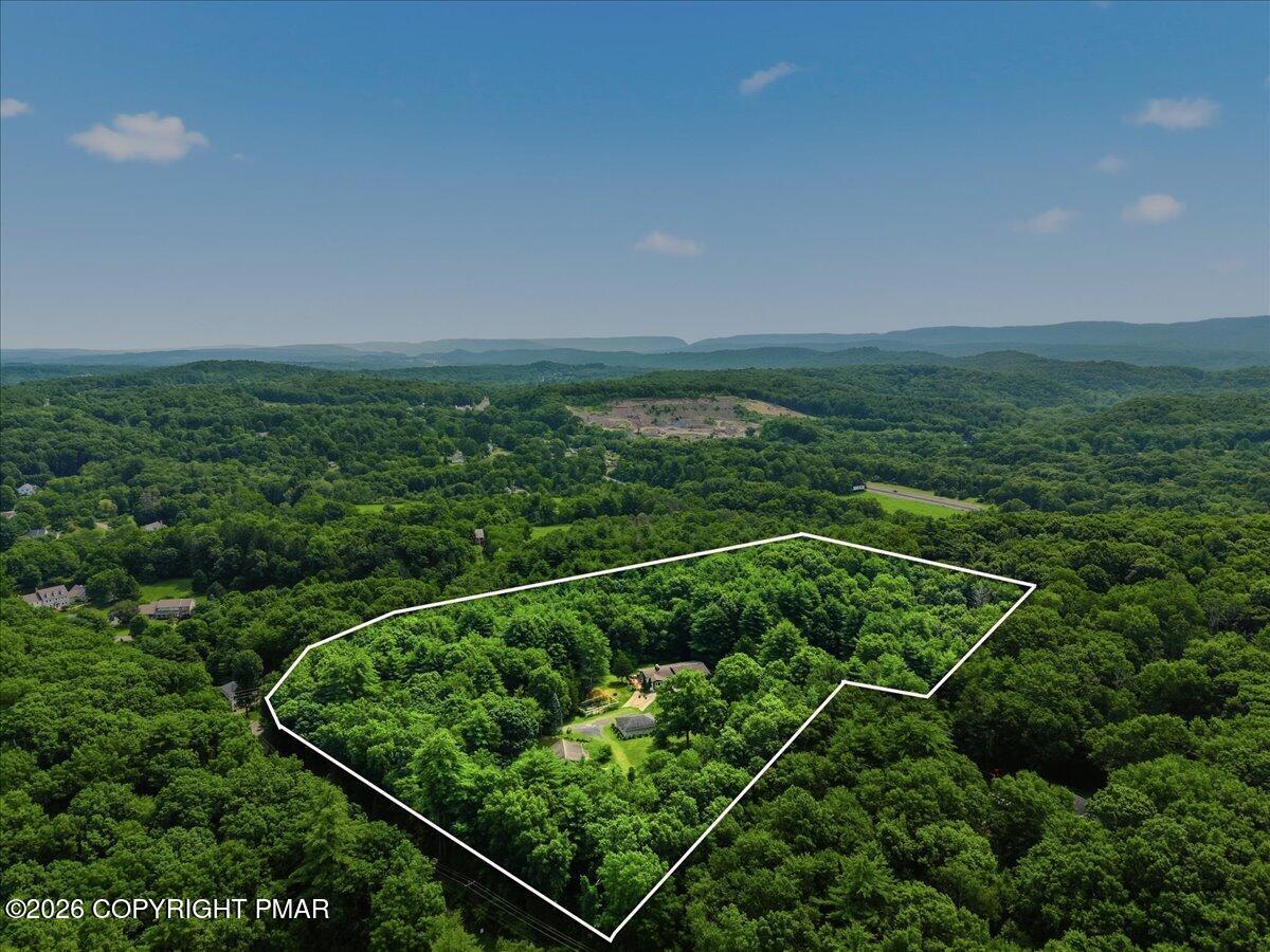 787 Polk Valley Road