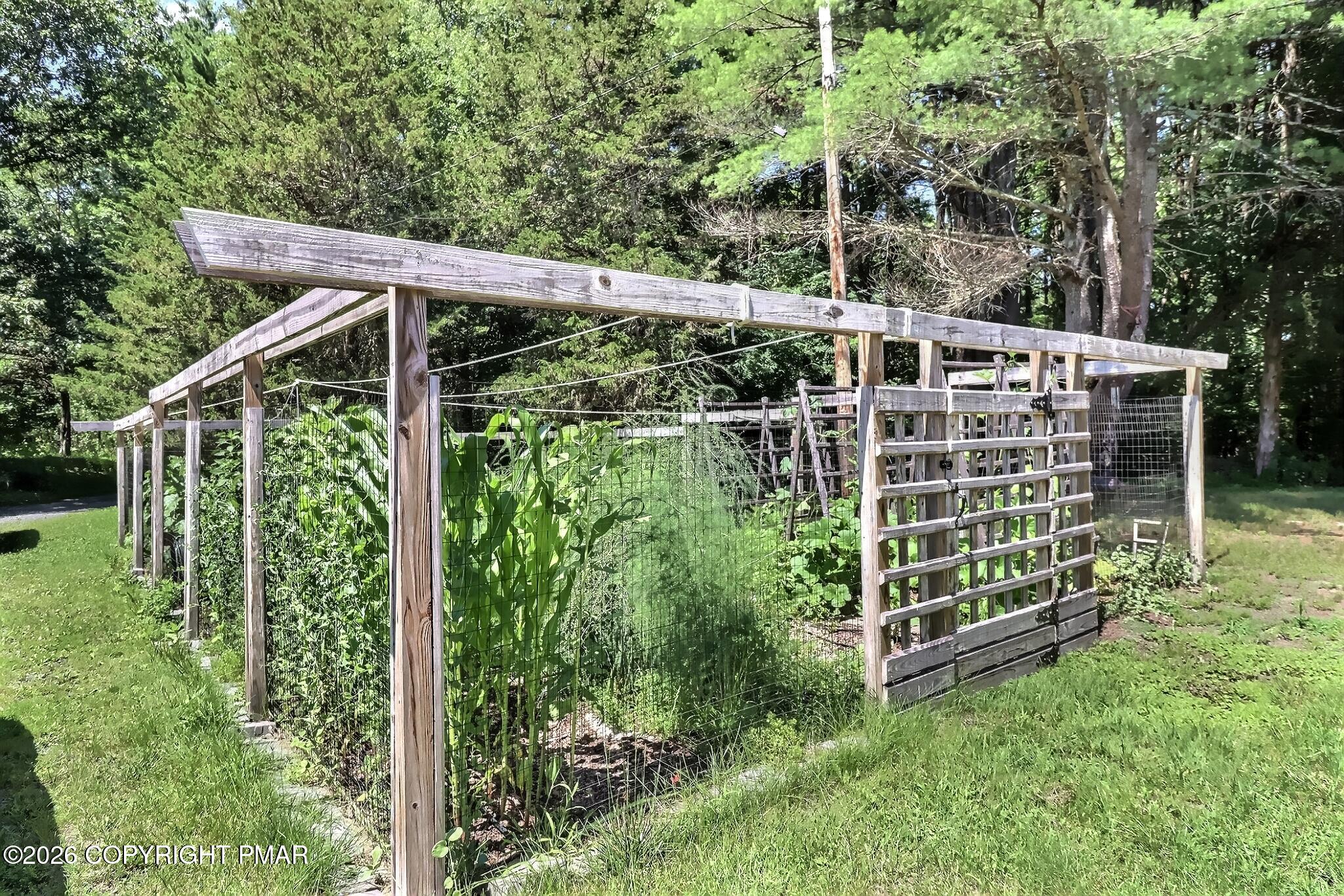 787 Polk Valley Road