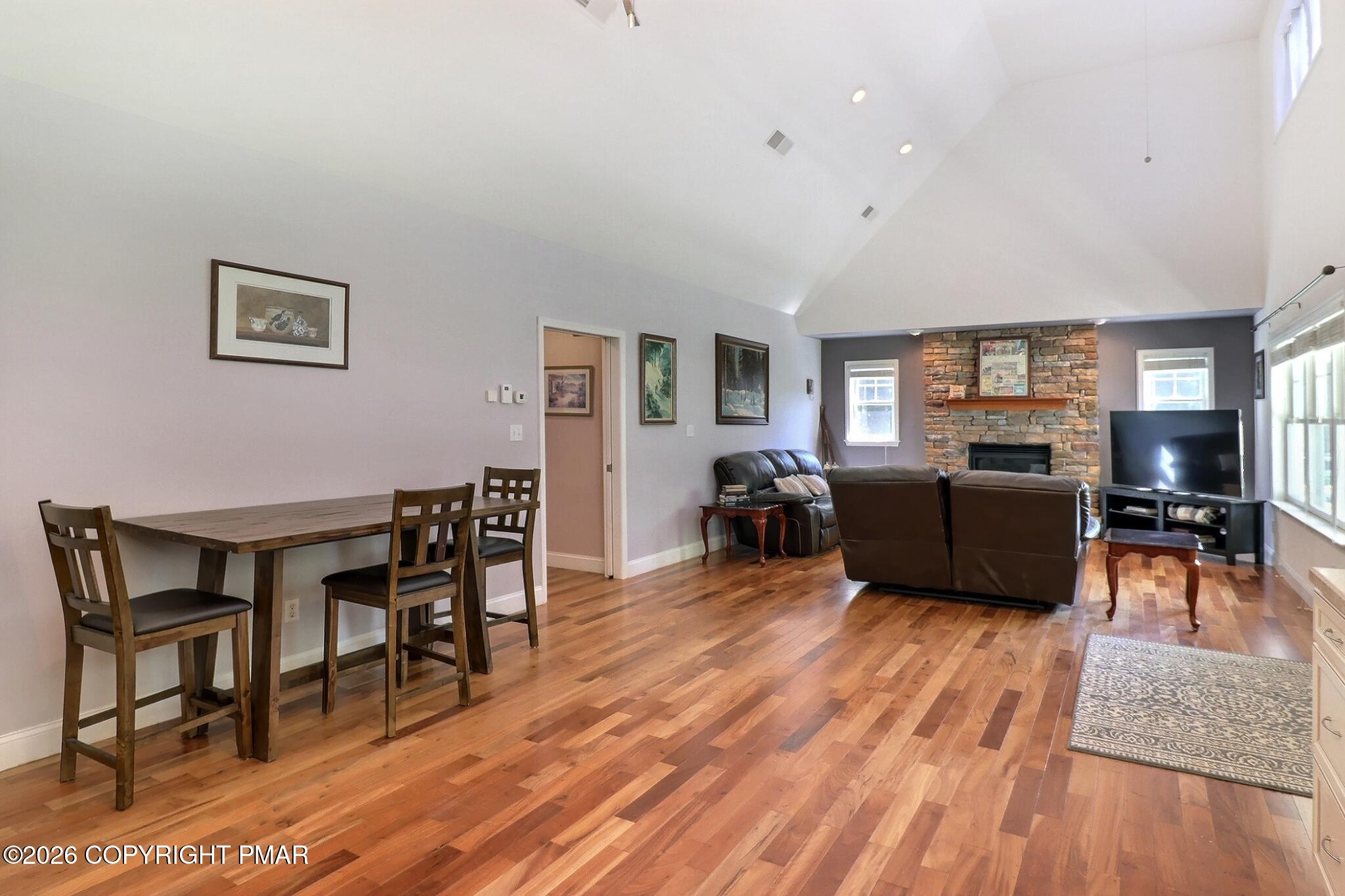 787 Polk Valley Road