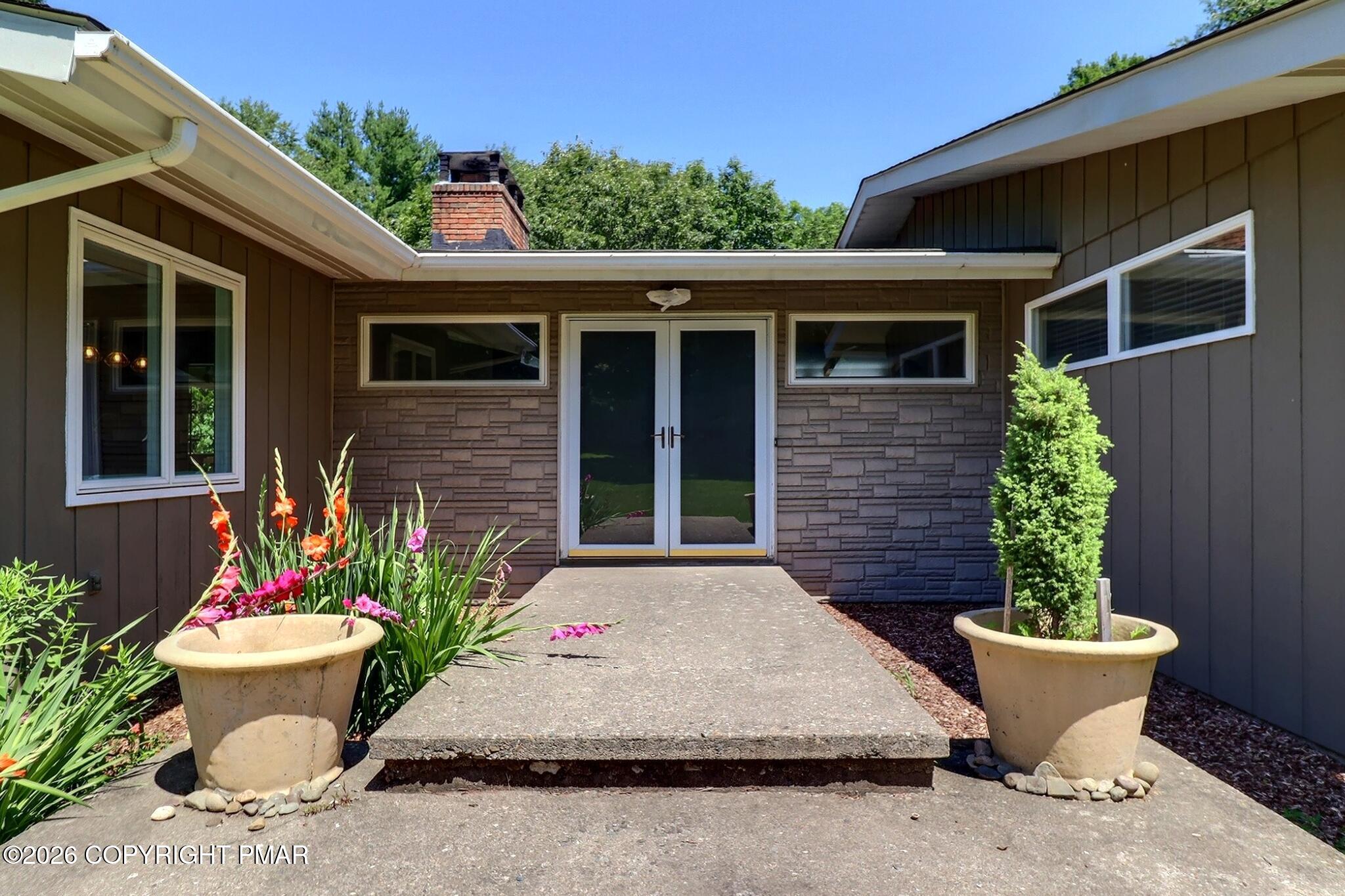 787 Polk Valley Road