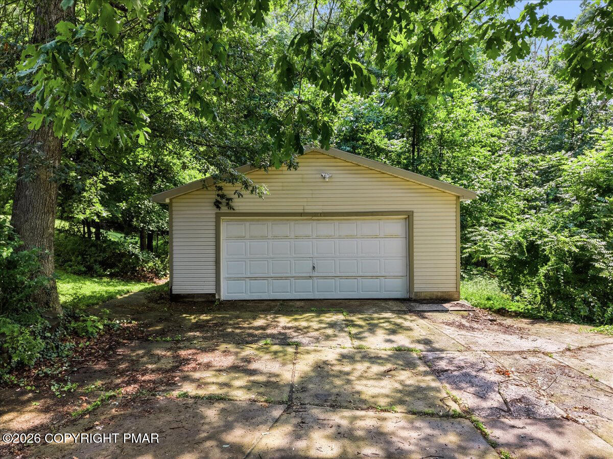 1623 Bonser Road