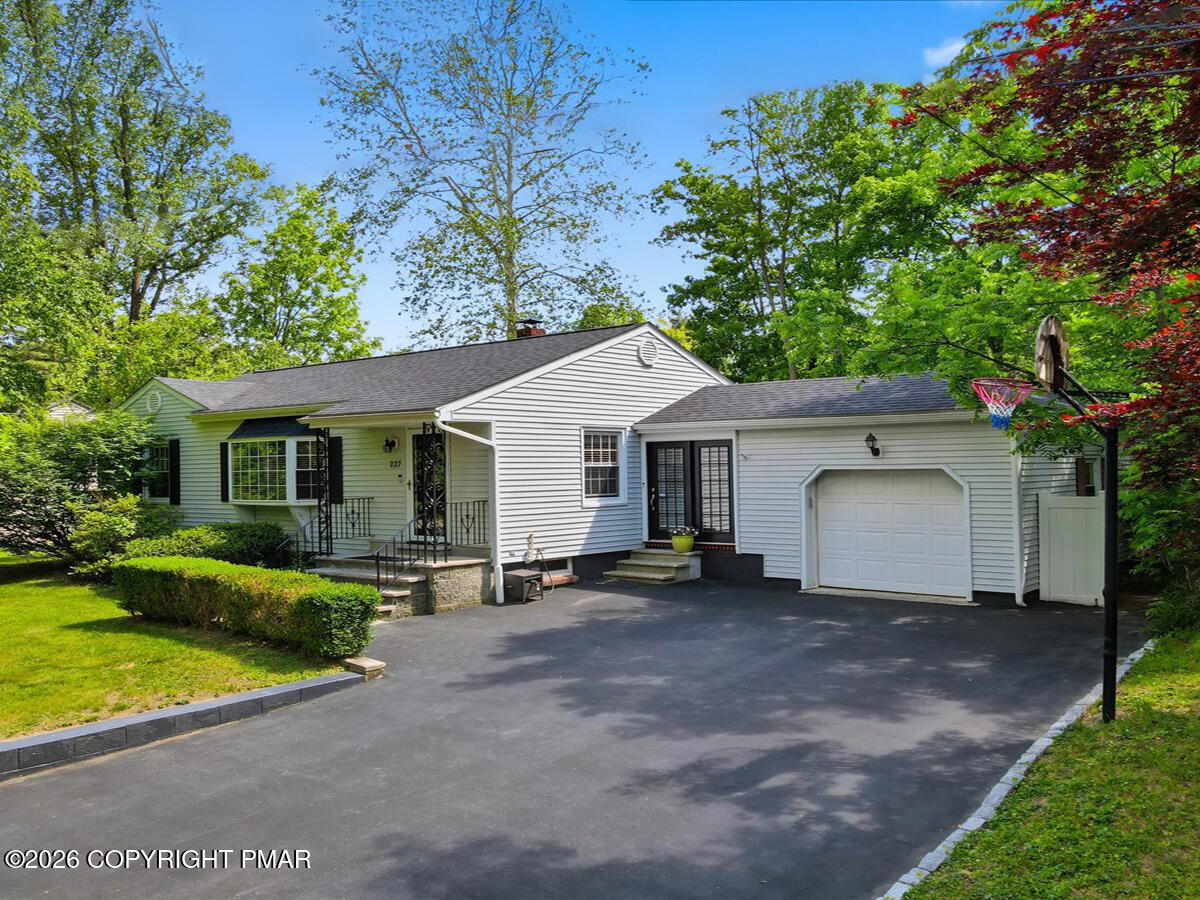 227 Tanite Road