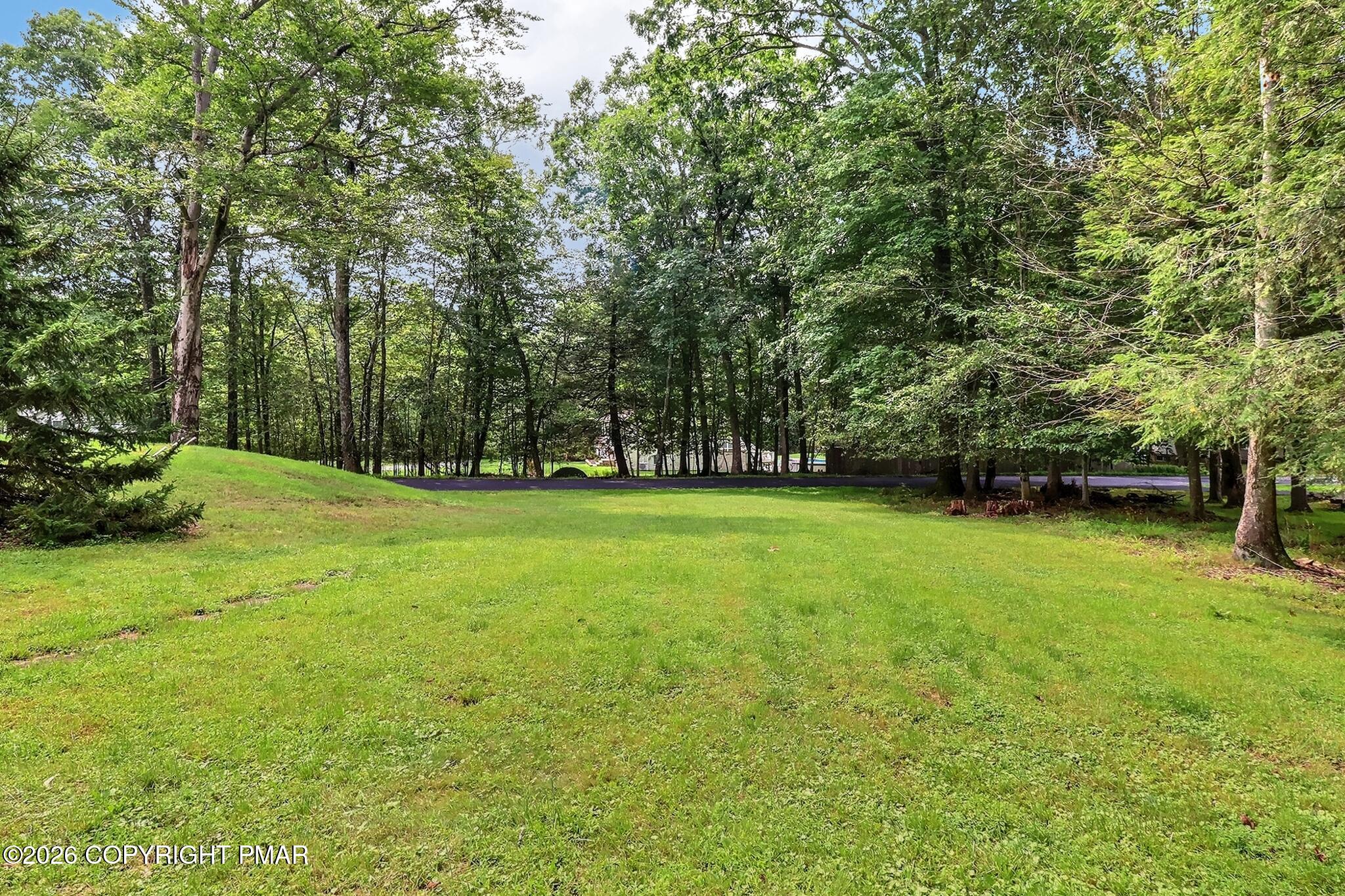 406 Broad Leaf Lane