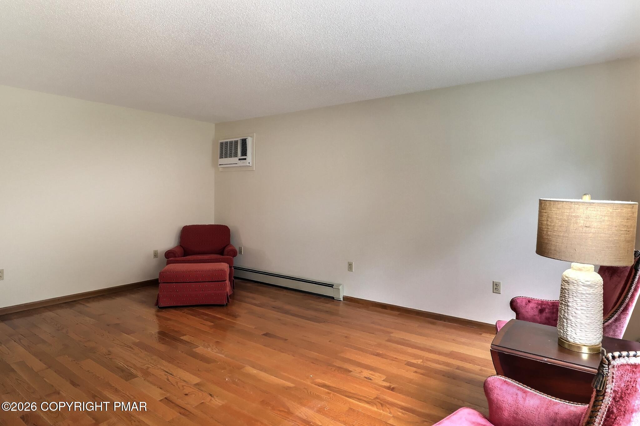 406 Broad Leaf Lane