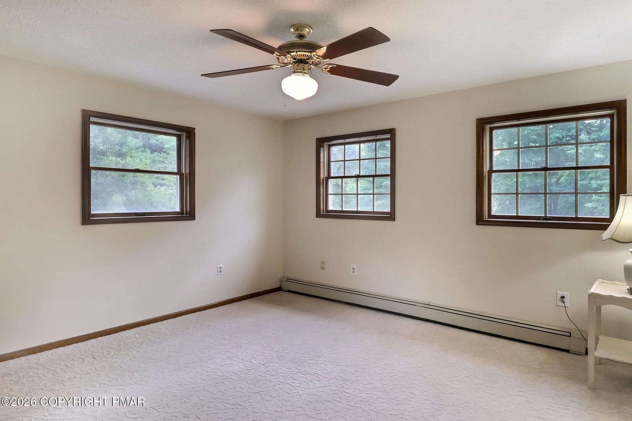 406 Broad Leaf Lane