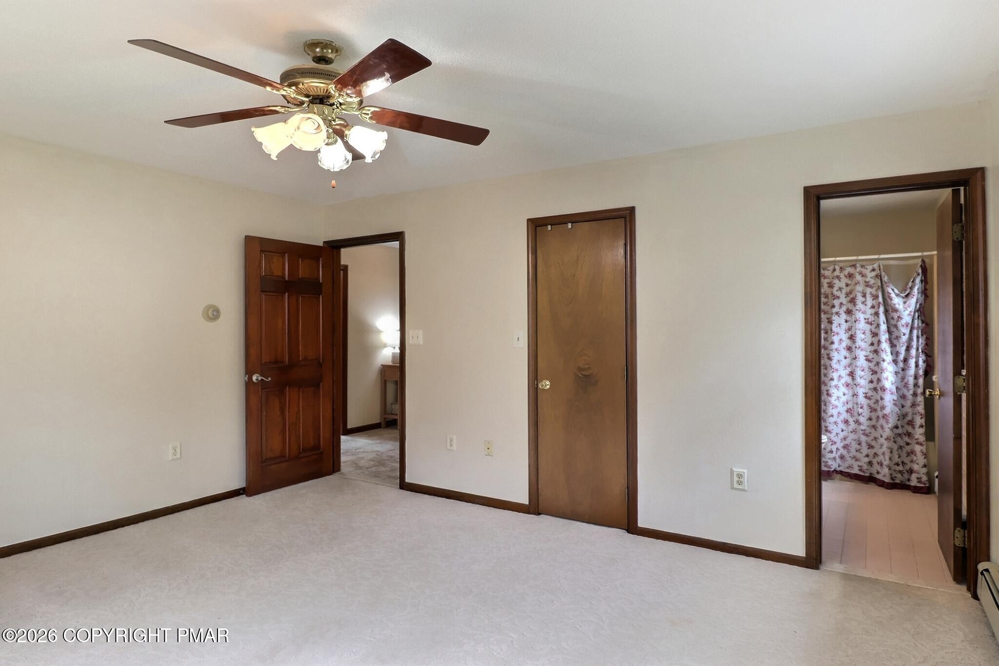 406 Broad Leaf Lane