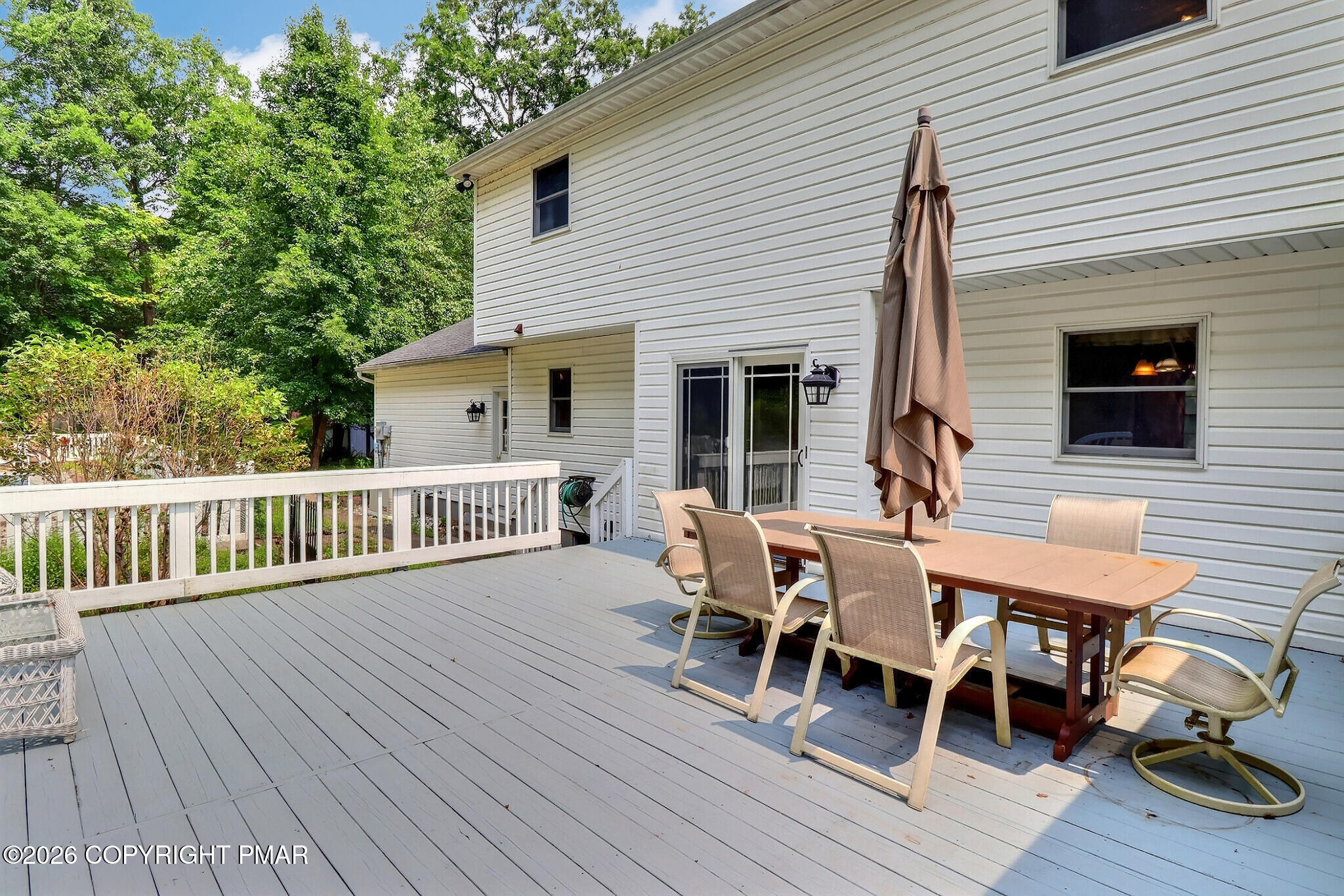 406 Broad Leaf Lane