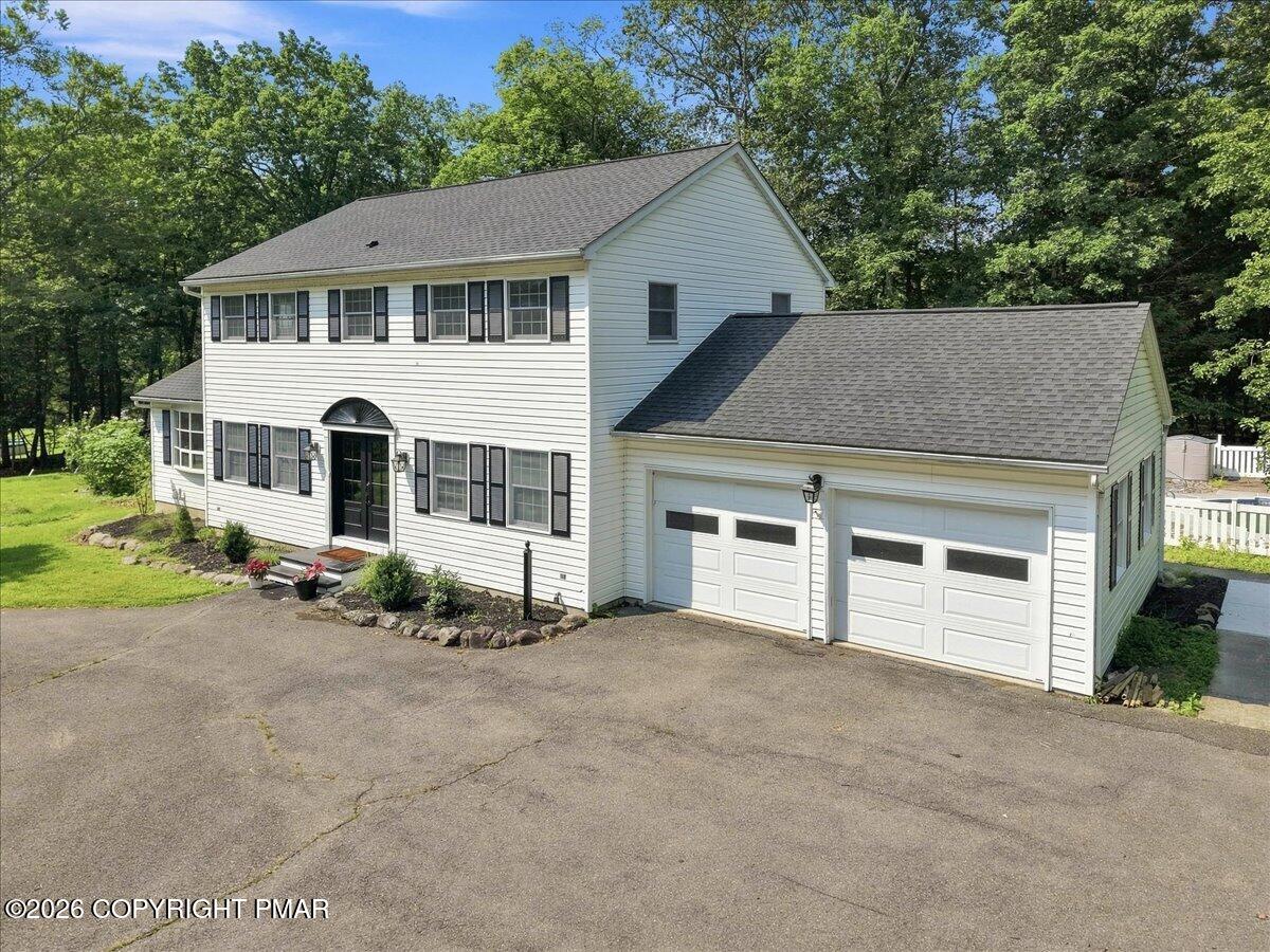 406 Broad Leaf Lane