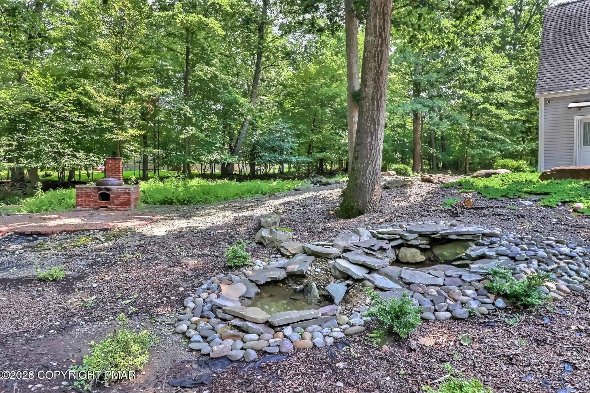 213 Escoll Drive