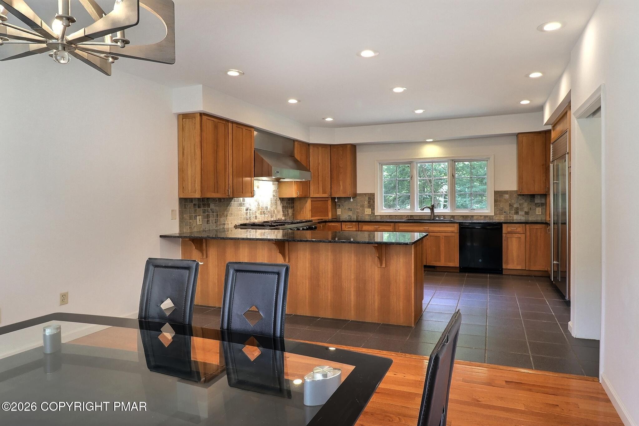 213 Escoll Drive