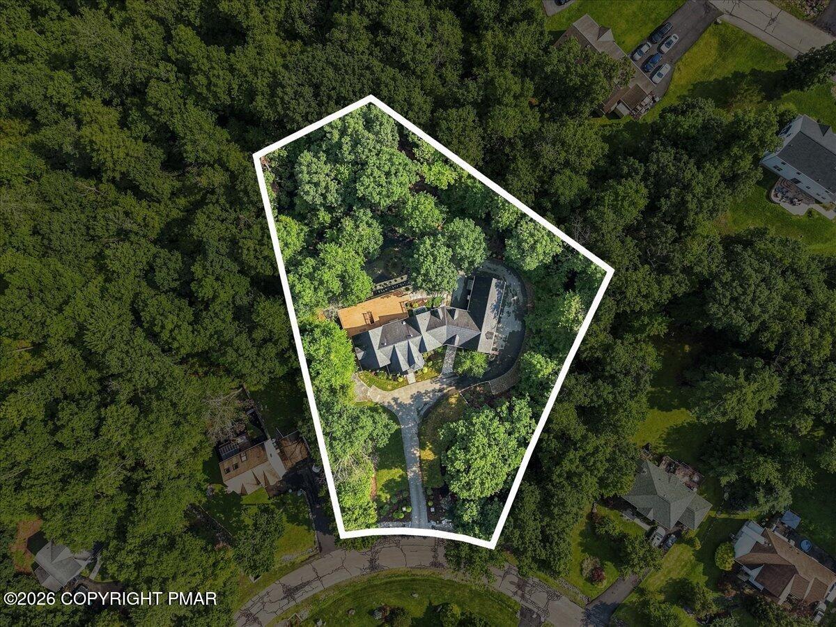 213 Escoll Drive