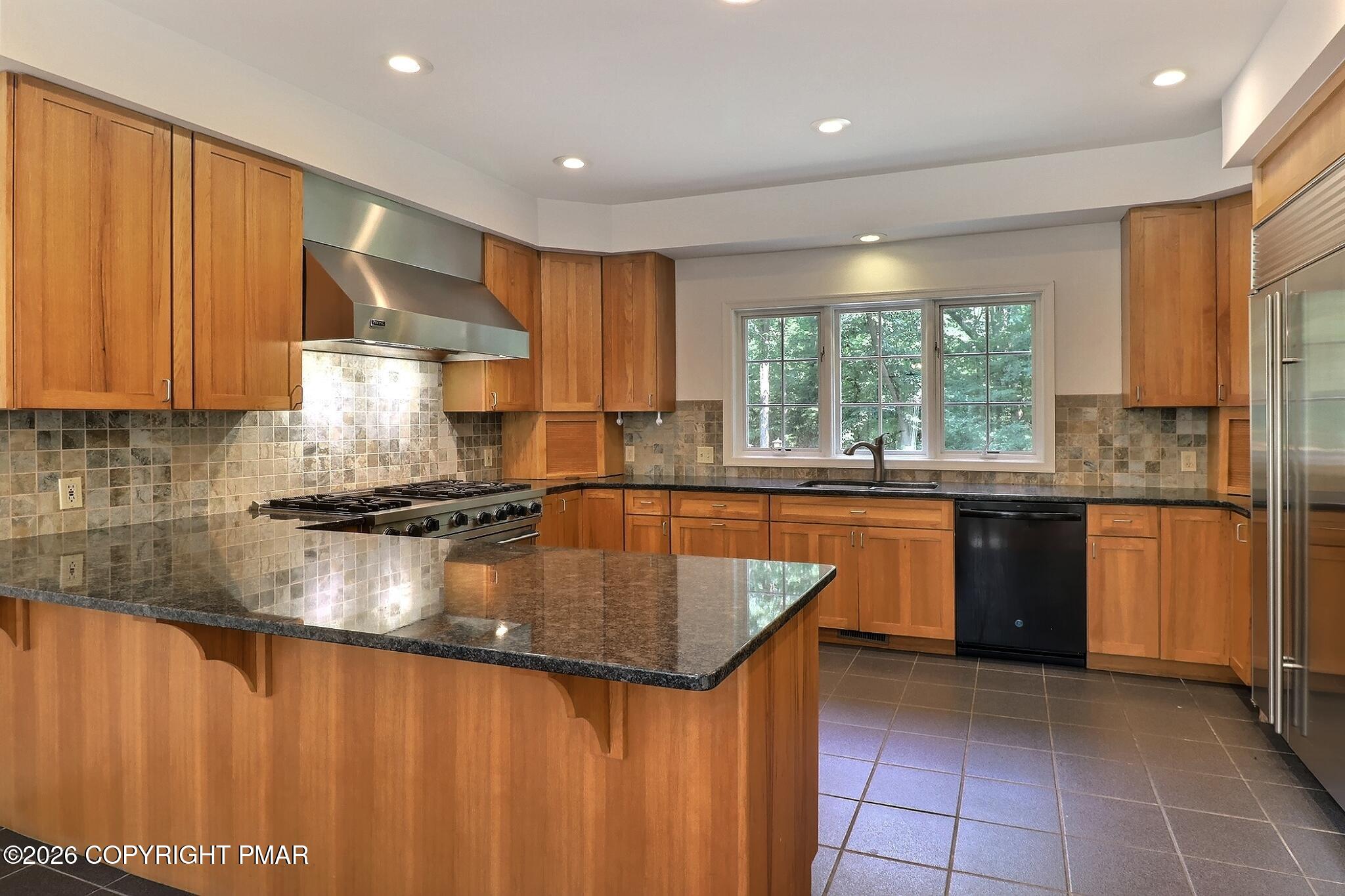 213 Escoll Drive