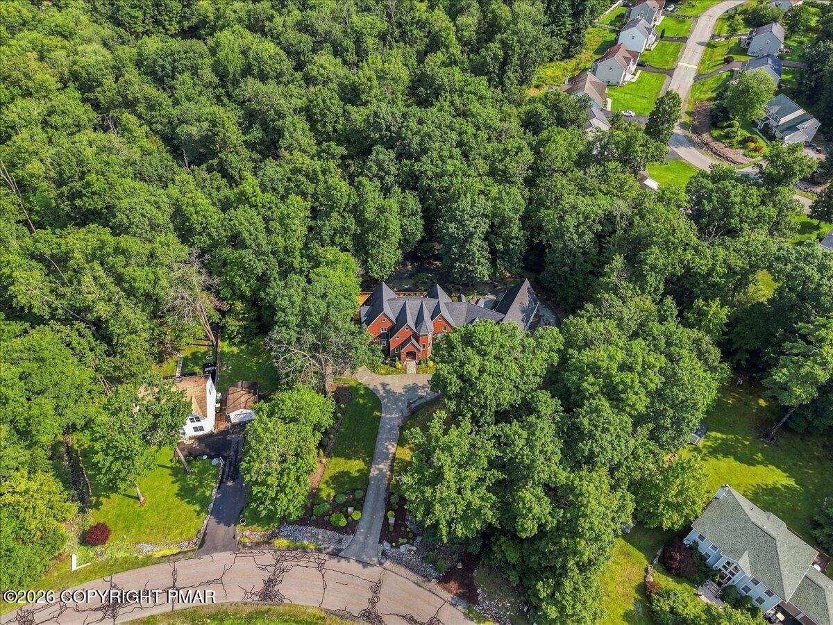213 Escoll Drive