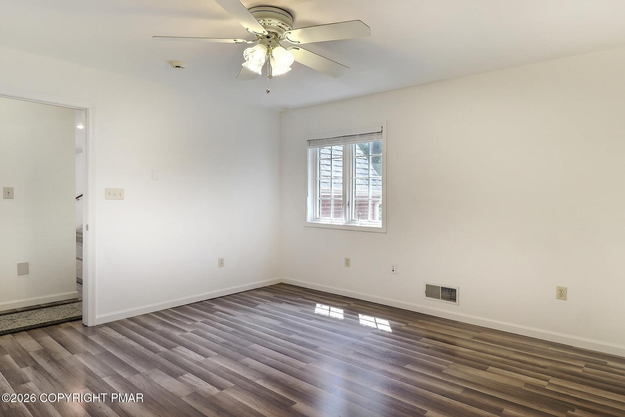 213 Escoll Drive
