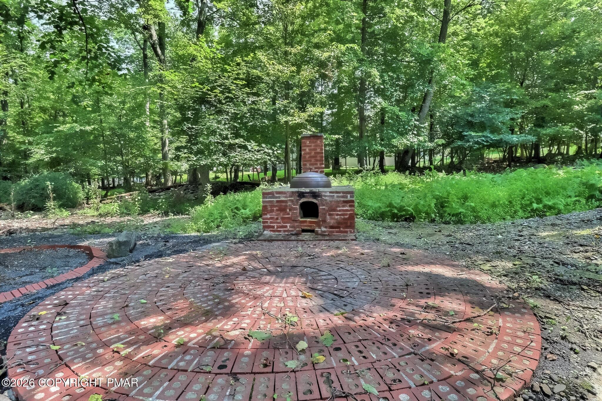 213 Escoll Drive