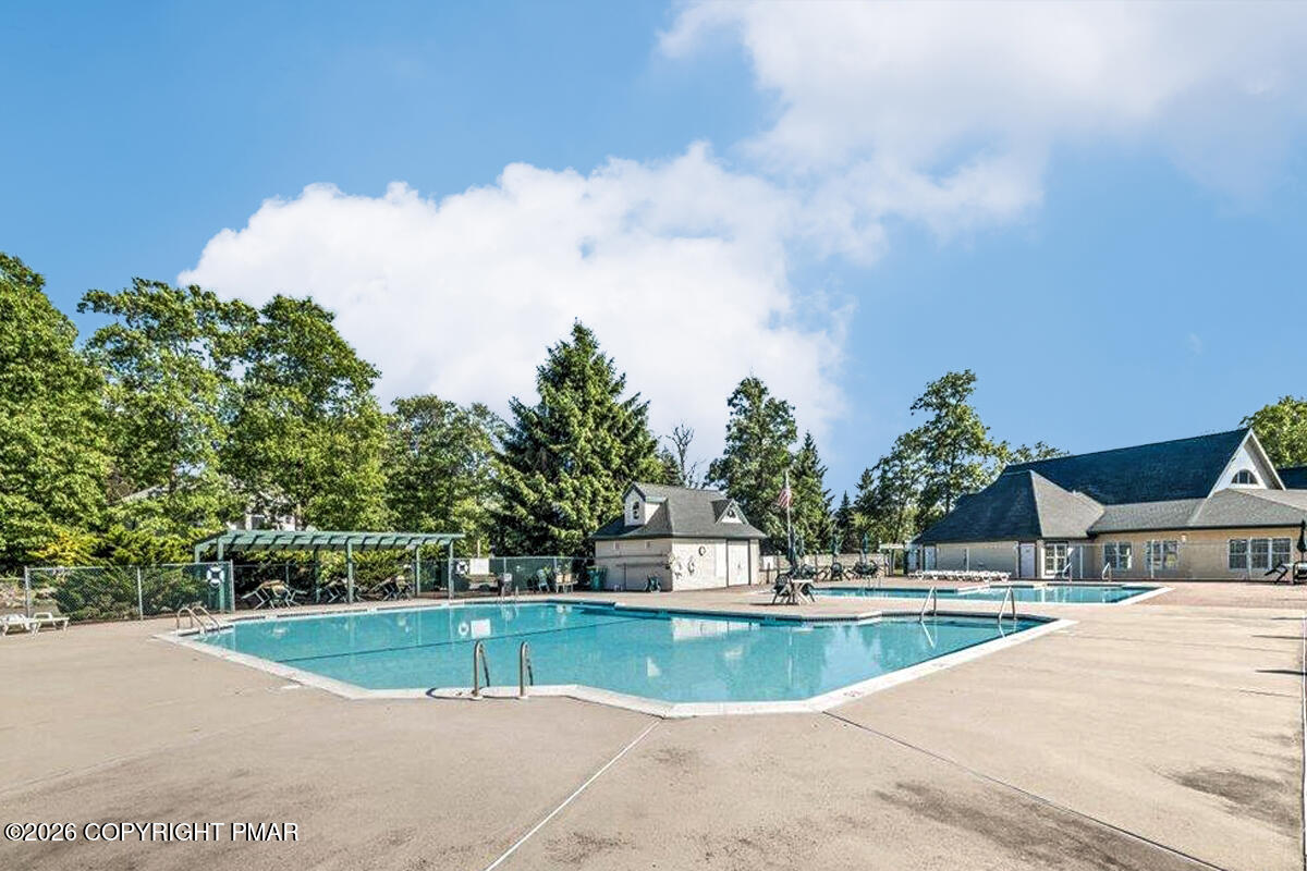 213 Escoll Drive