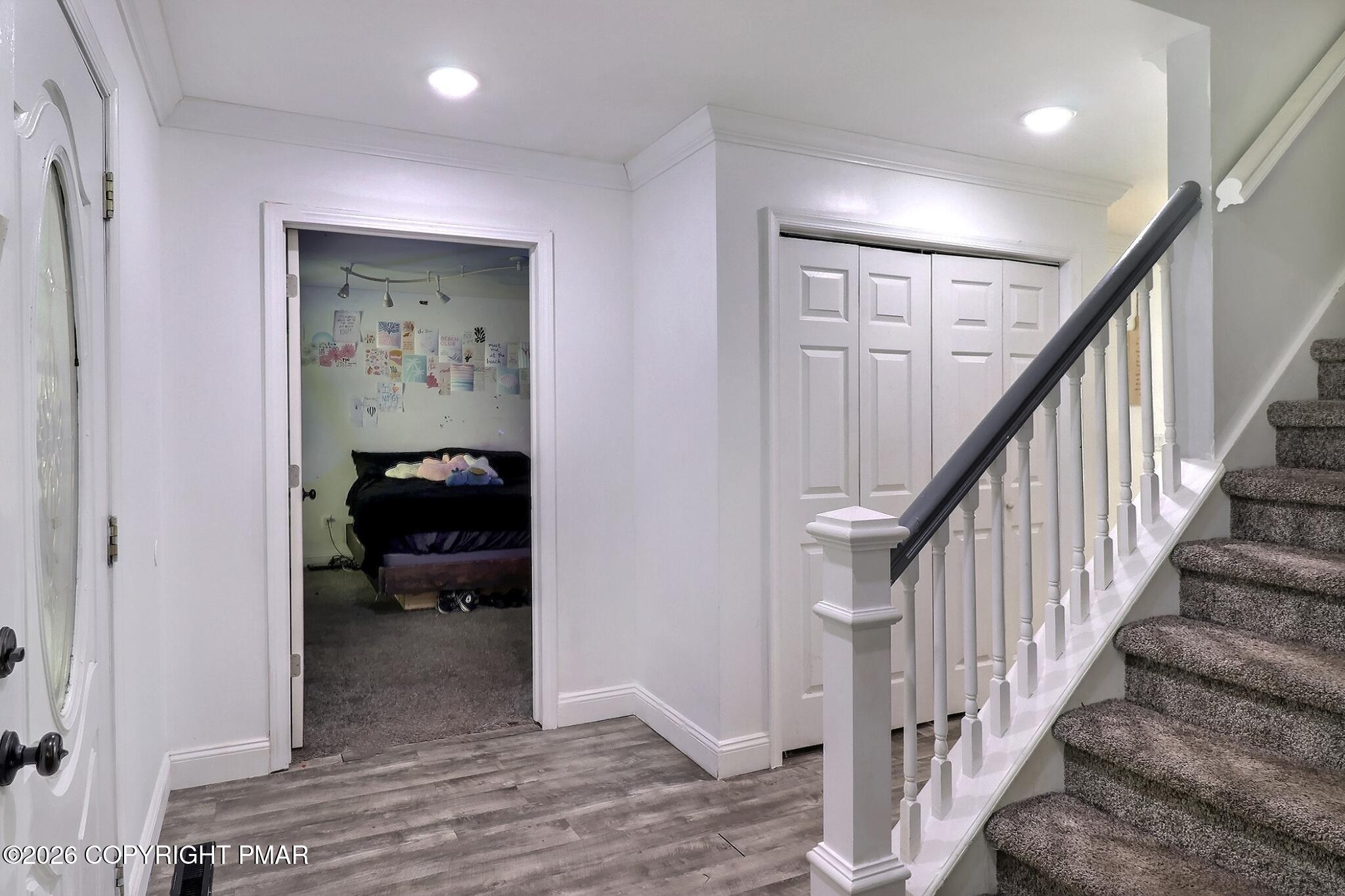 1526 Slope Road