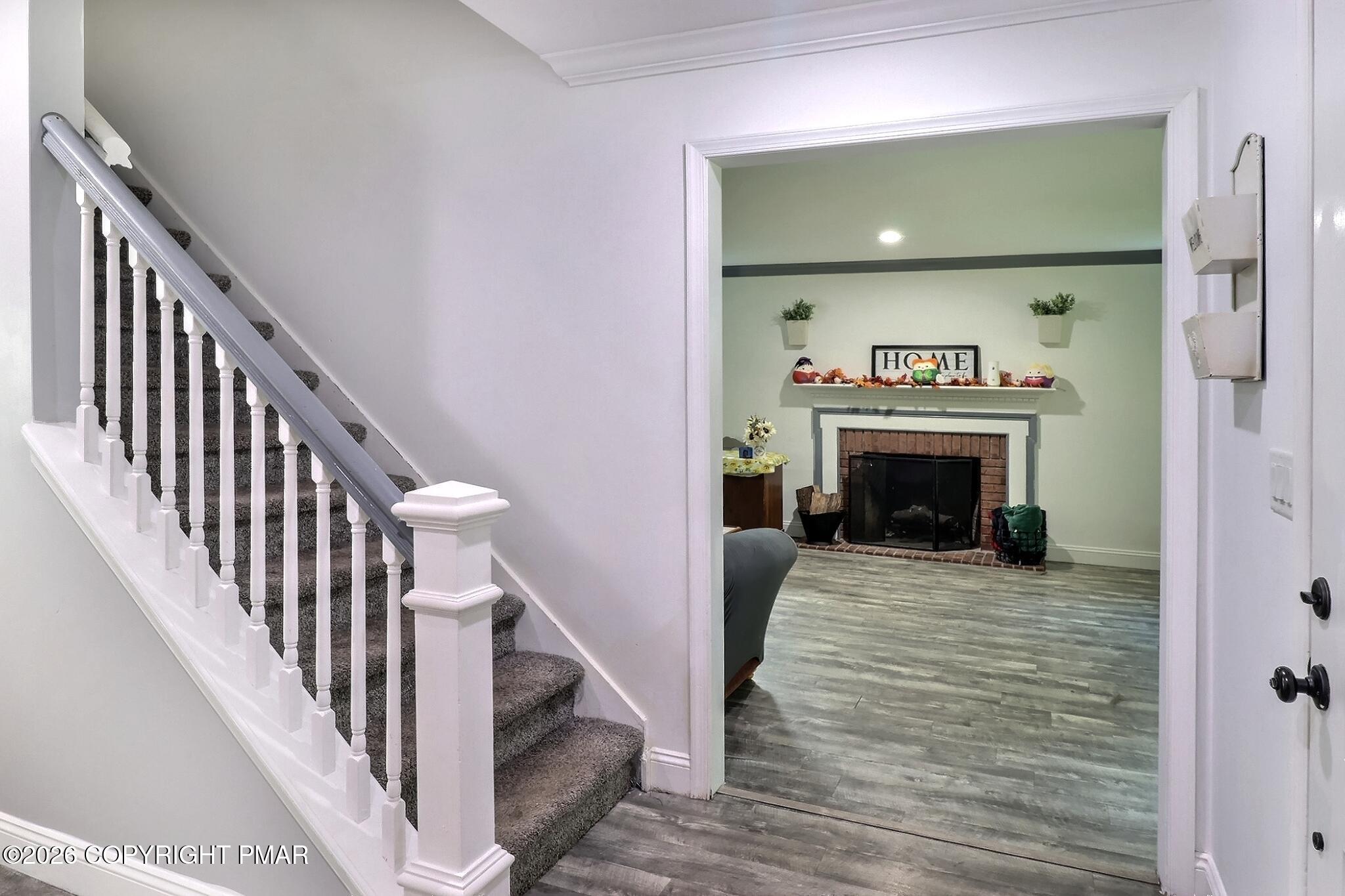 1526 Slope Road