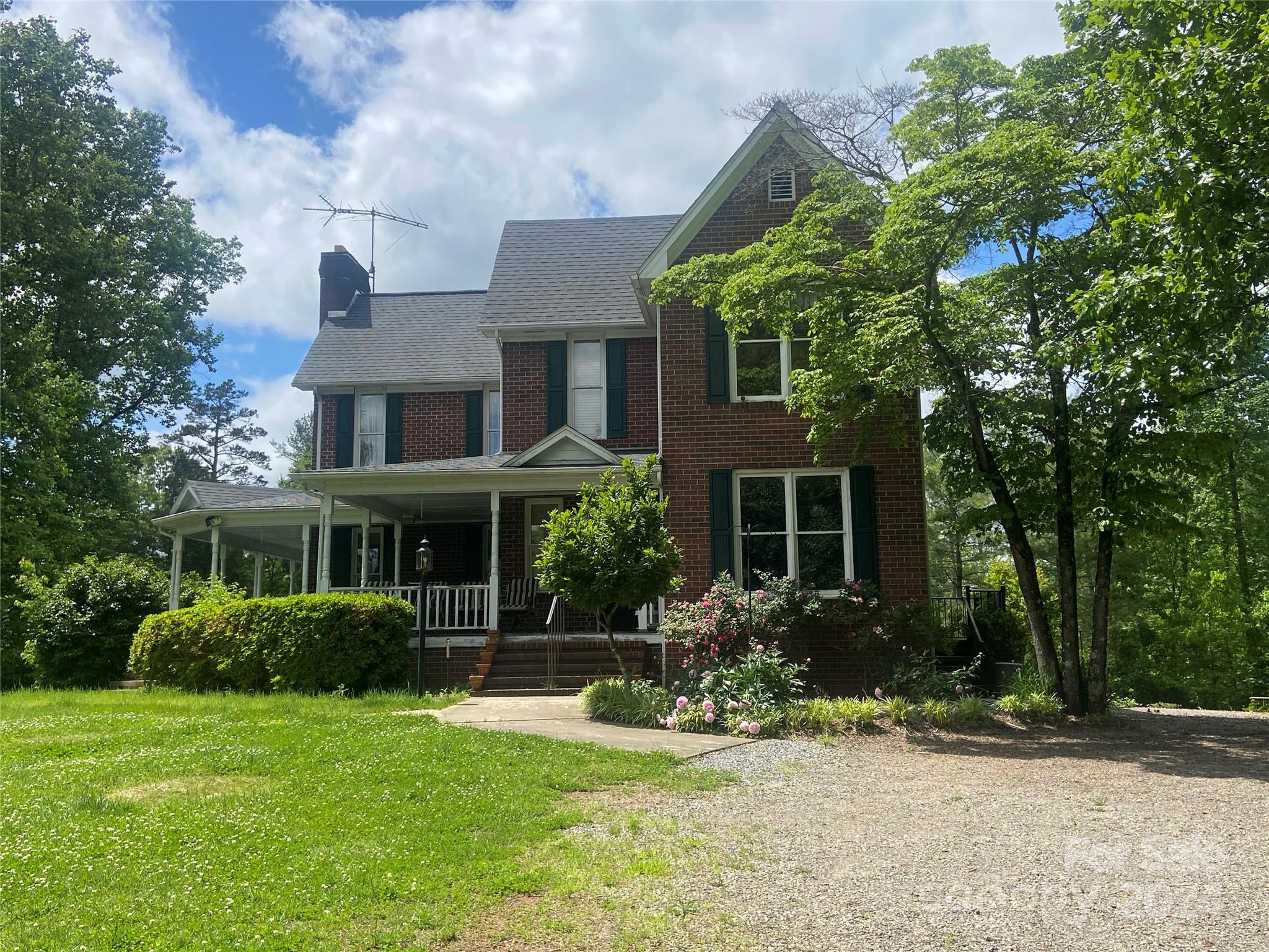 2133 Jay Clark Road