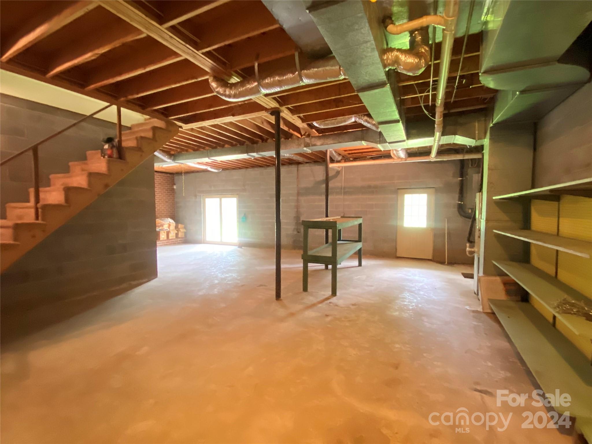 2133 Jay Clark Road