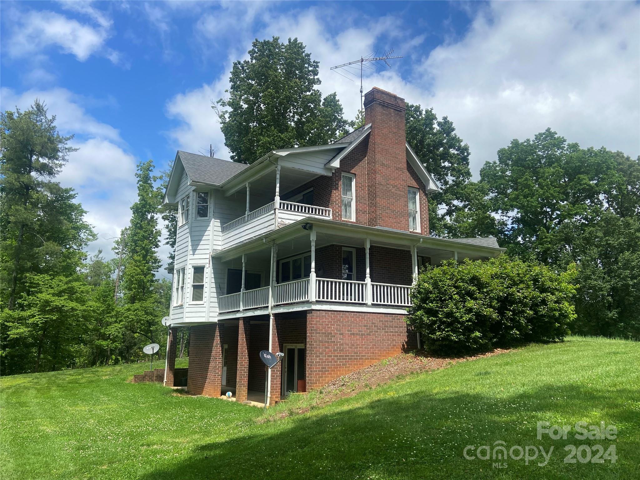 2133 Jay Clark Road