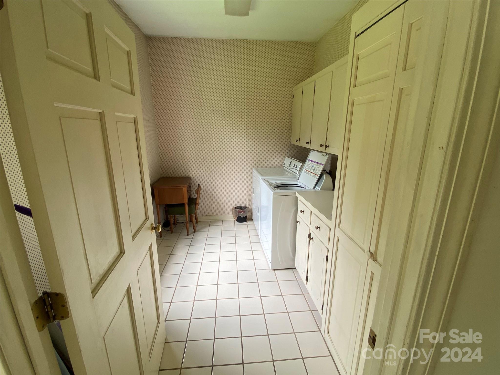 2133 Jay Clark Road