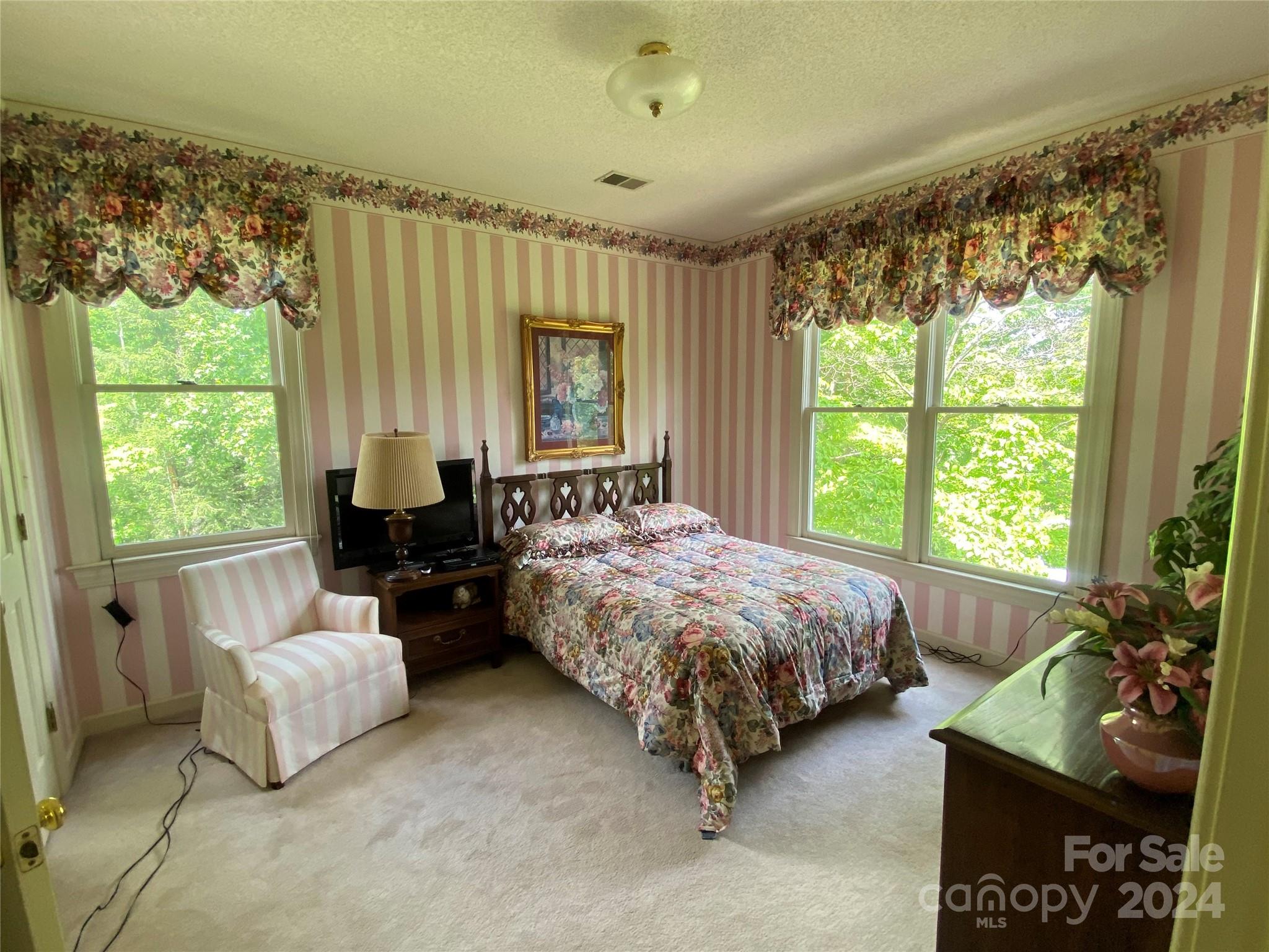 2133 Jay Clark Road