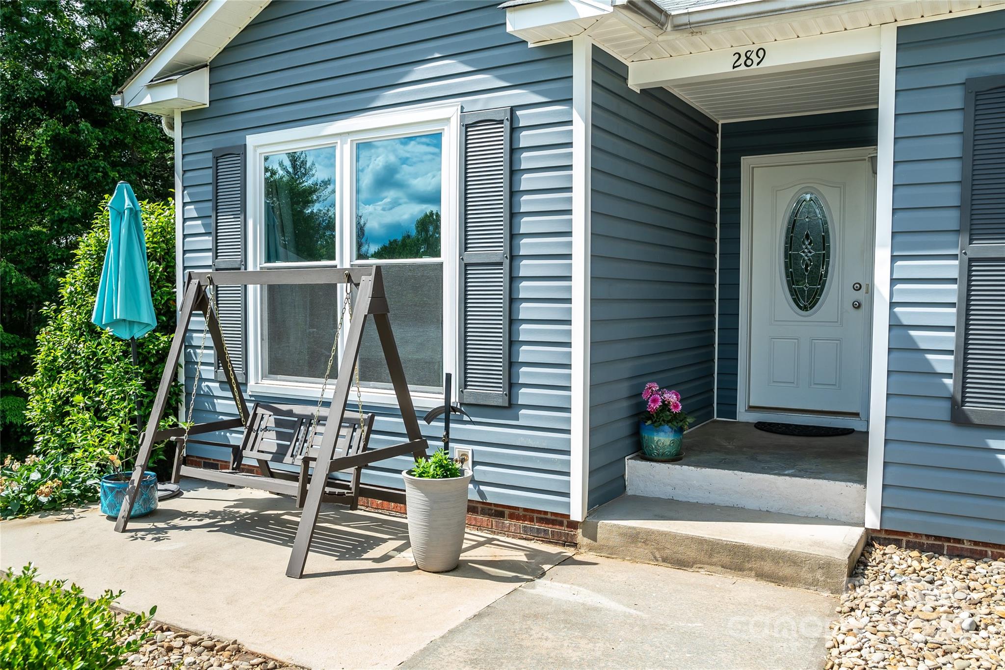 289 Forest Glen Way