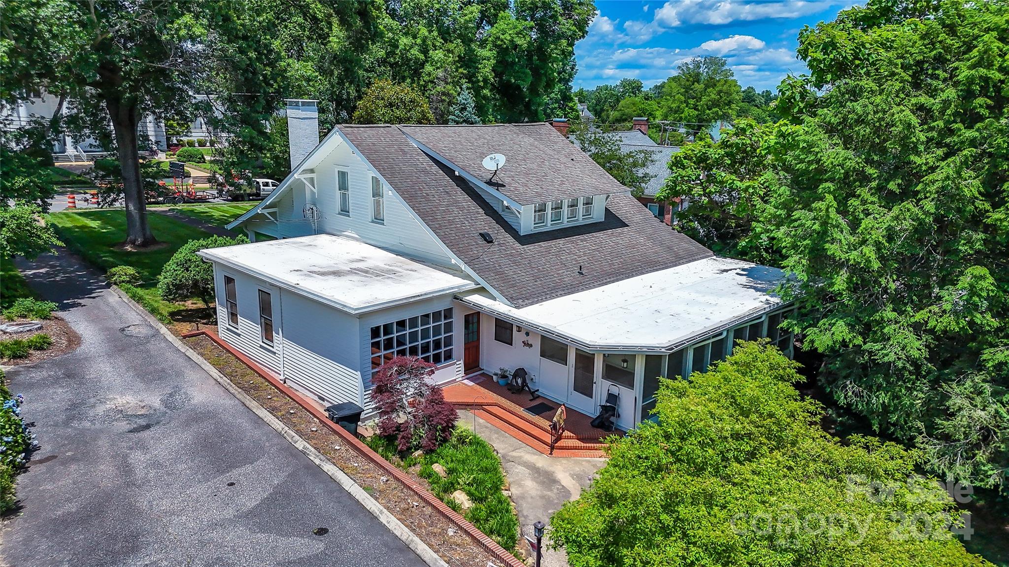 505 W Union Street