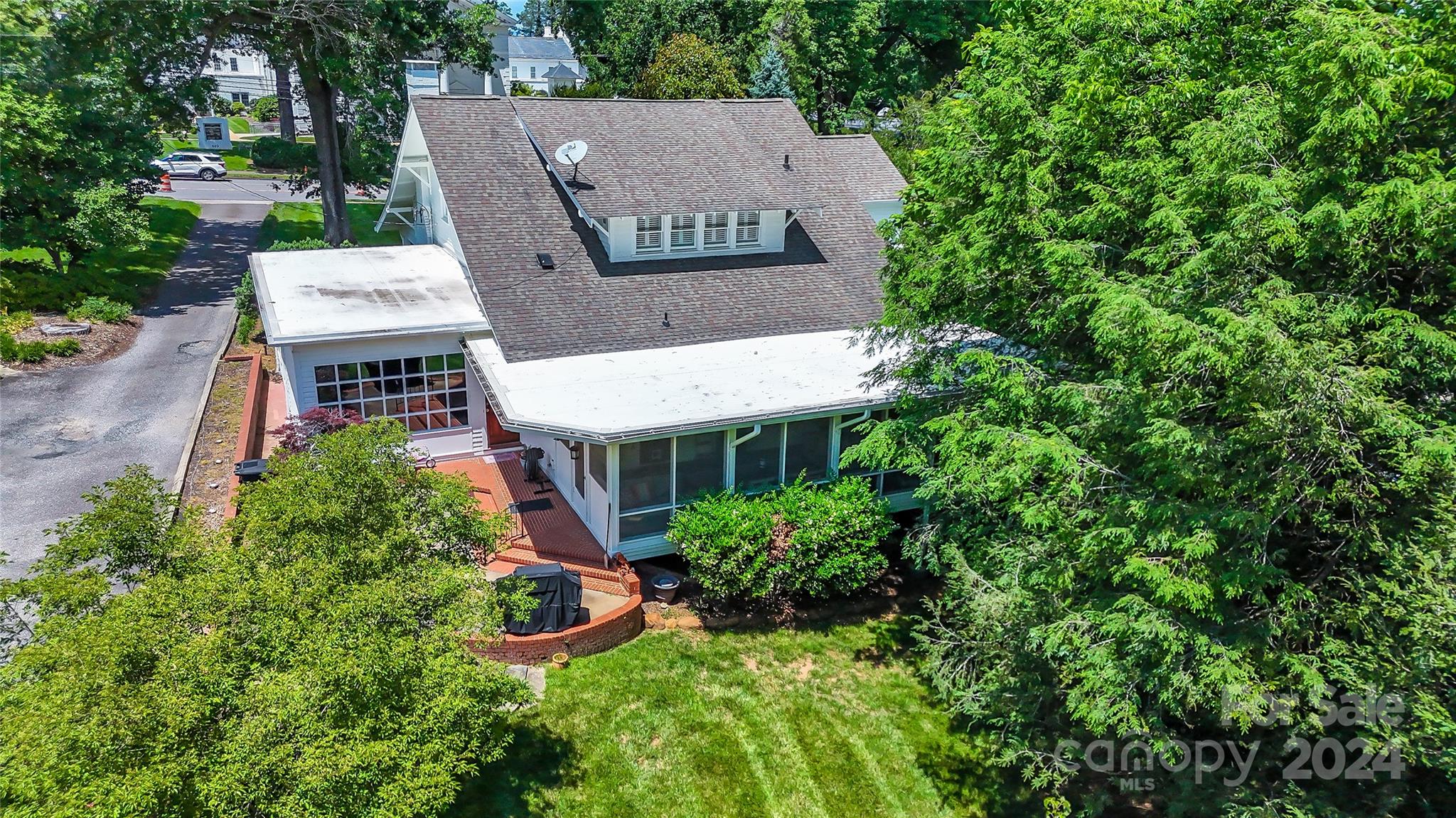 505 W Union Street