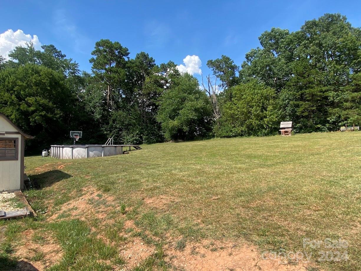 8617 Sparrow Trail