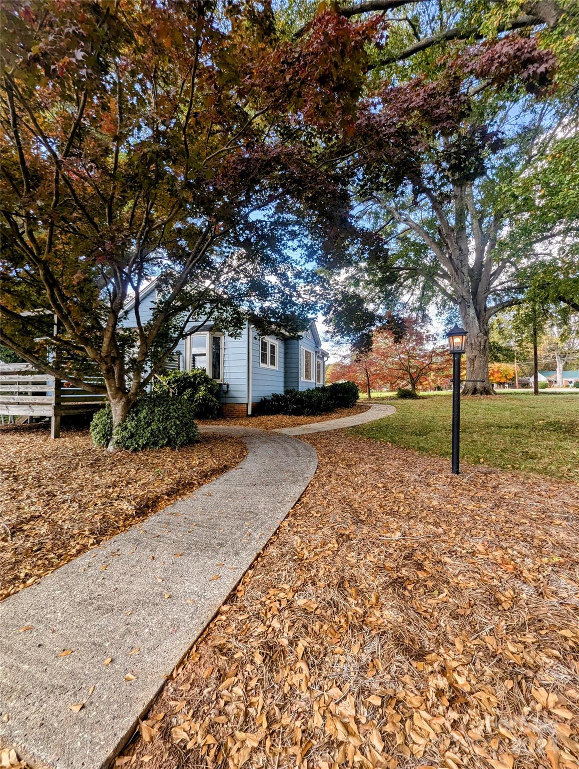2914 Spencer Road NE