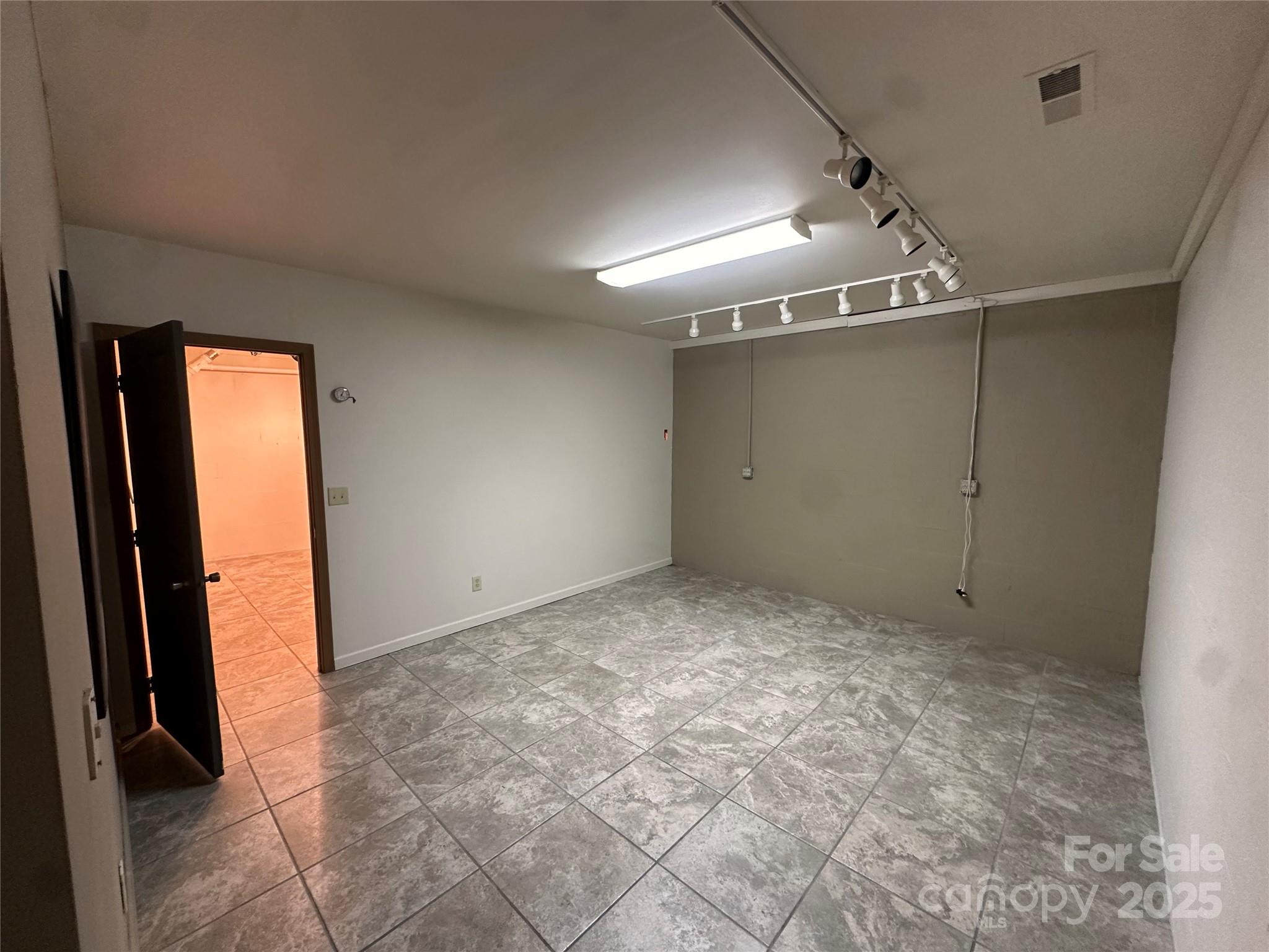 29 Down To Earth Drive