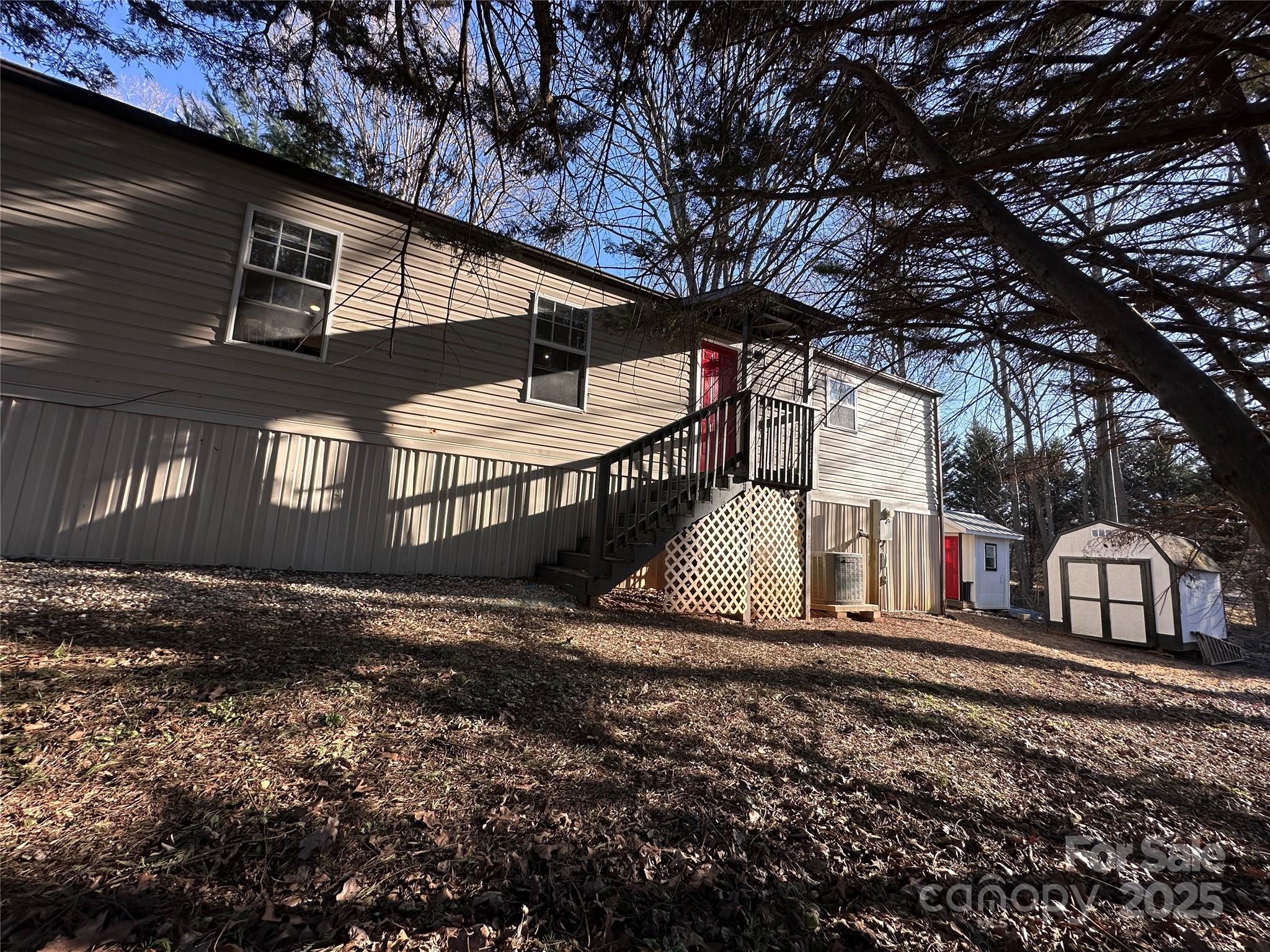 113 Highlander Street