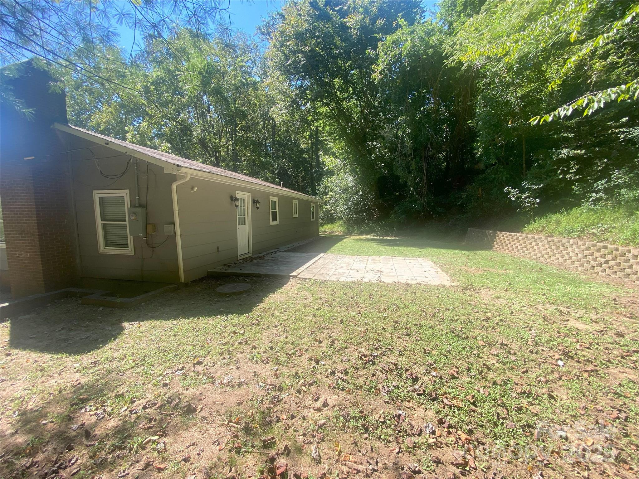 2430 Bill Tuttle Road