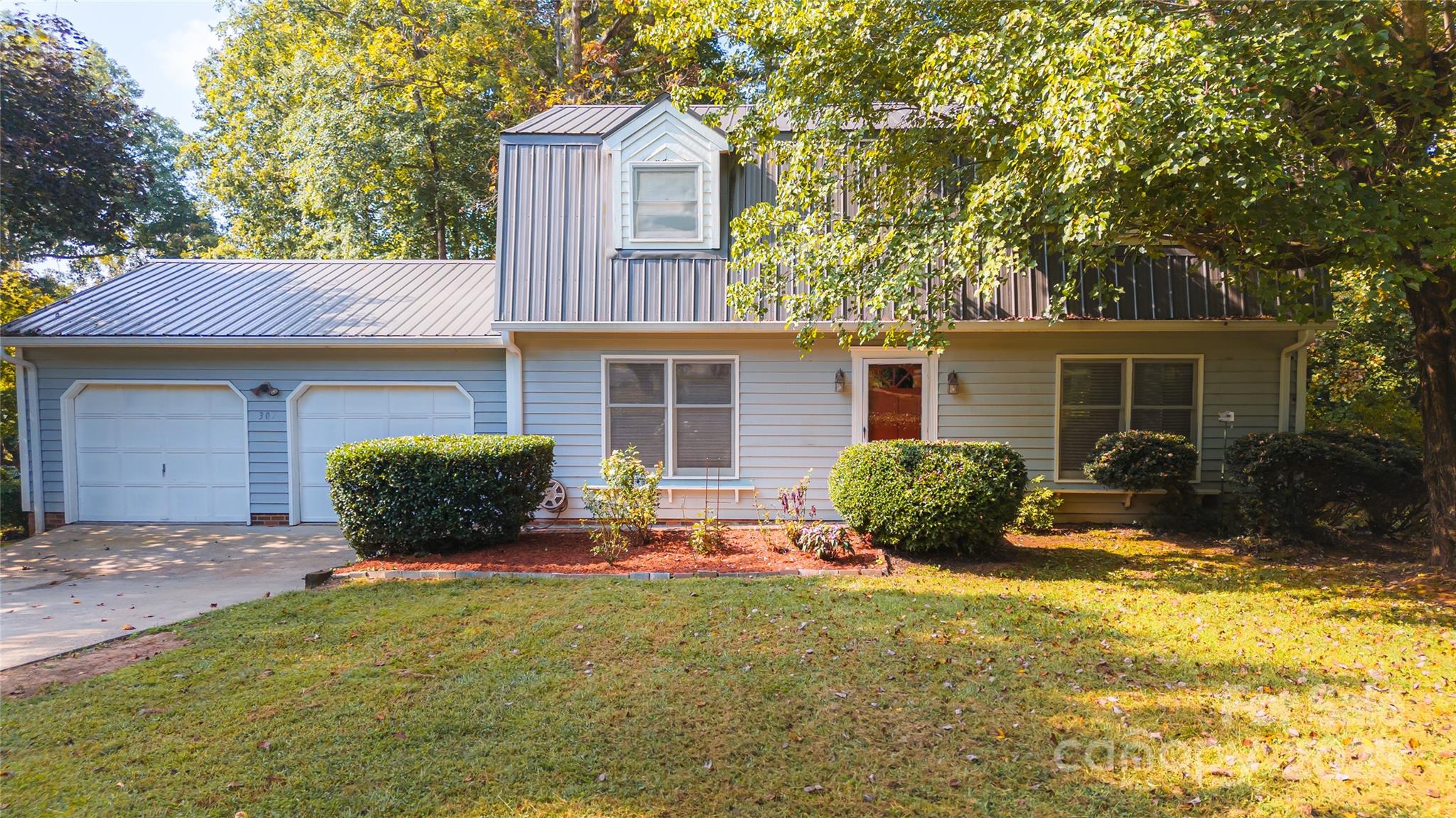 307 Maplewood Drive