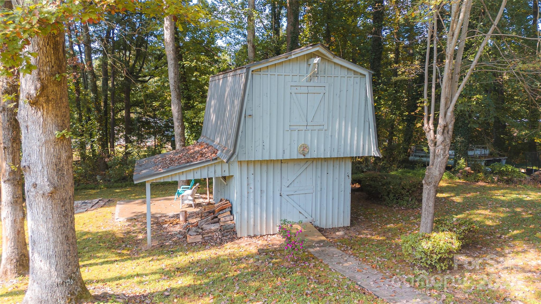 307 Maplewood Drive