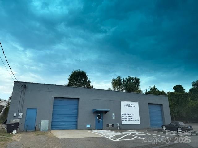 618 E Meeting Street