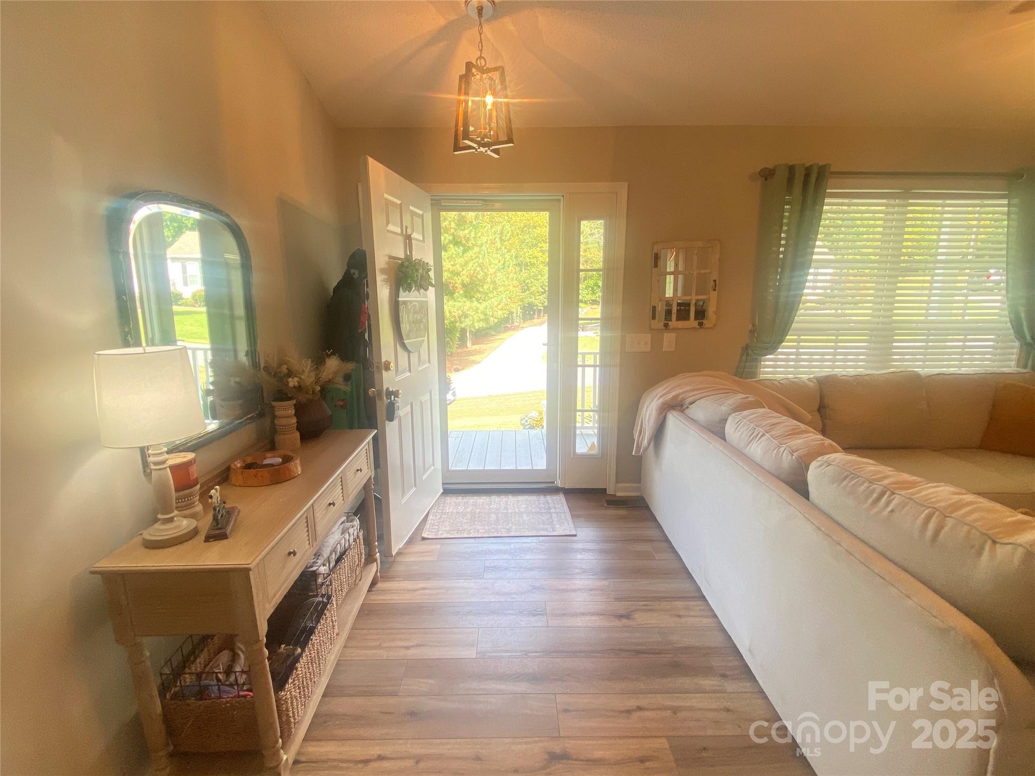 128 Forest Glen Way